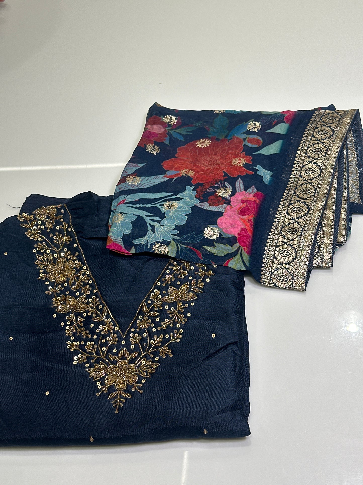 OFFER SALES UNSTITCHED SALWAR SUITS -  IHA 33436