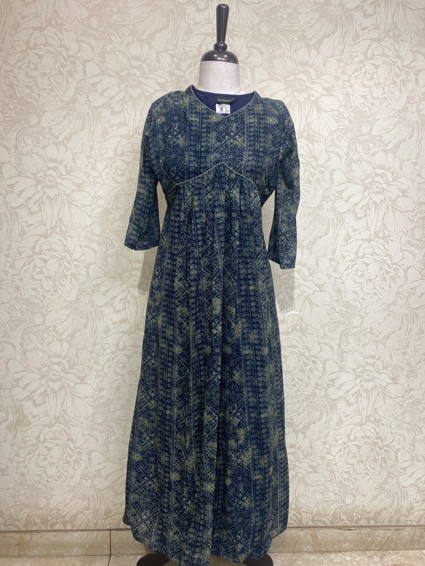 OFFER SALES TOPS COLLECTIONS - IHA 26927