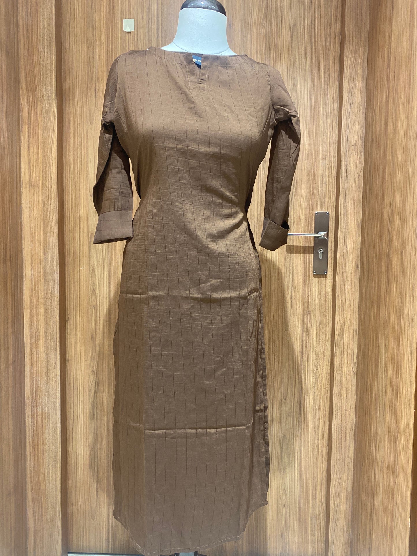OFFER SALES TOPS COLLECTIONS - IHA 26995