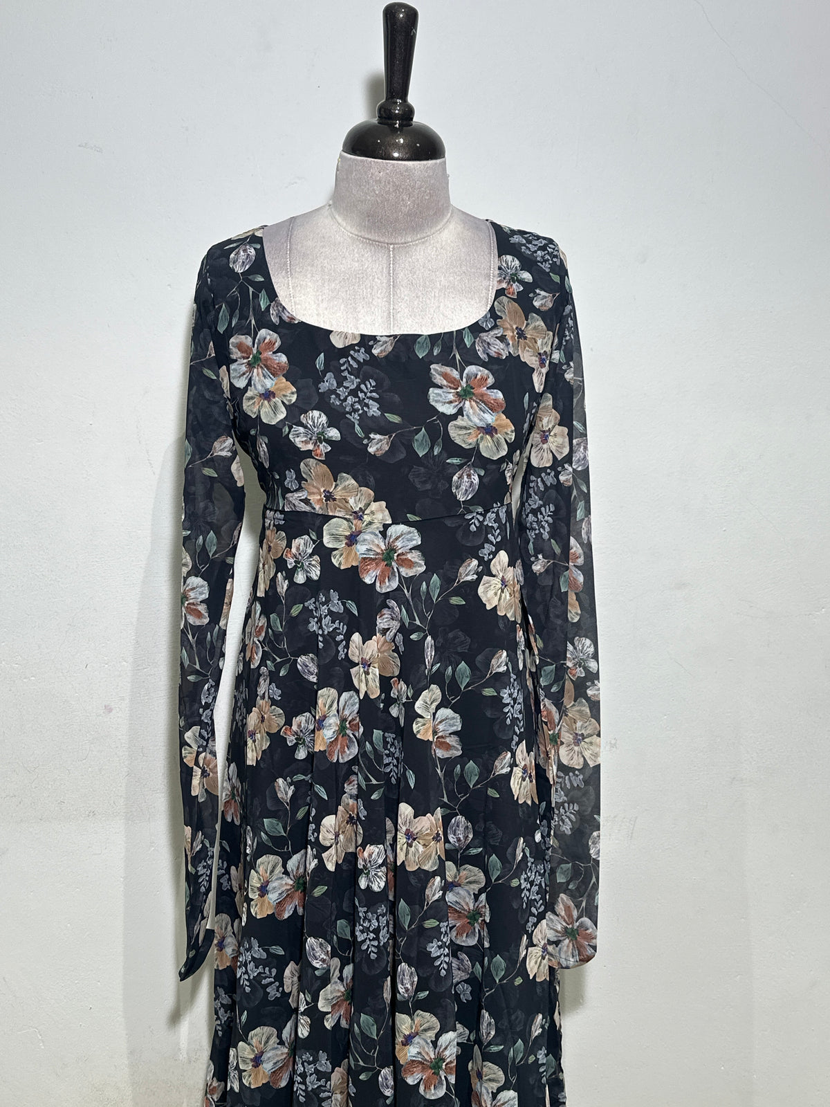OFFER SALES TOP'S -  IHA 35651