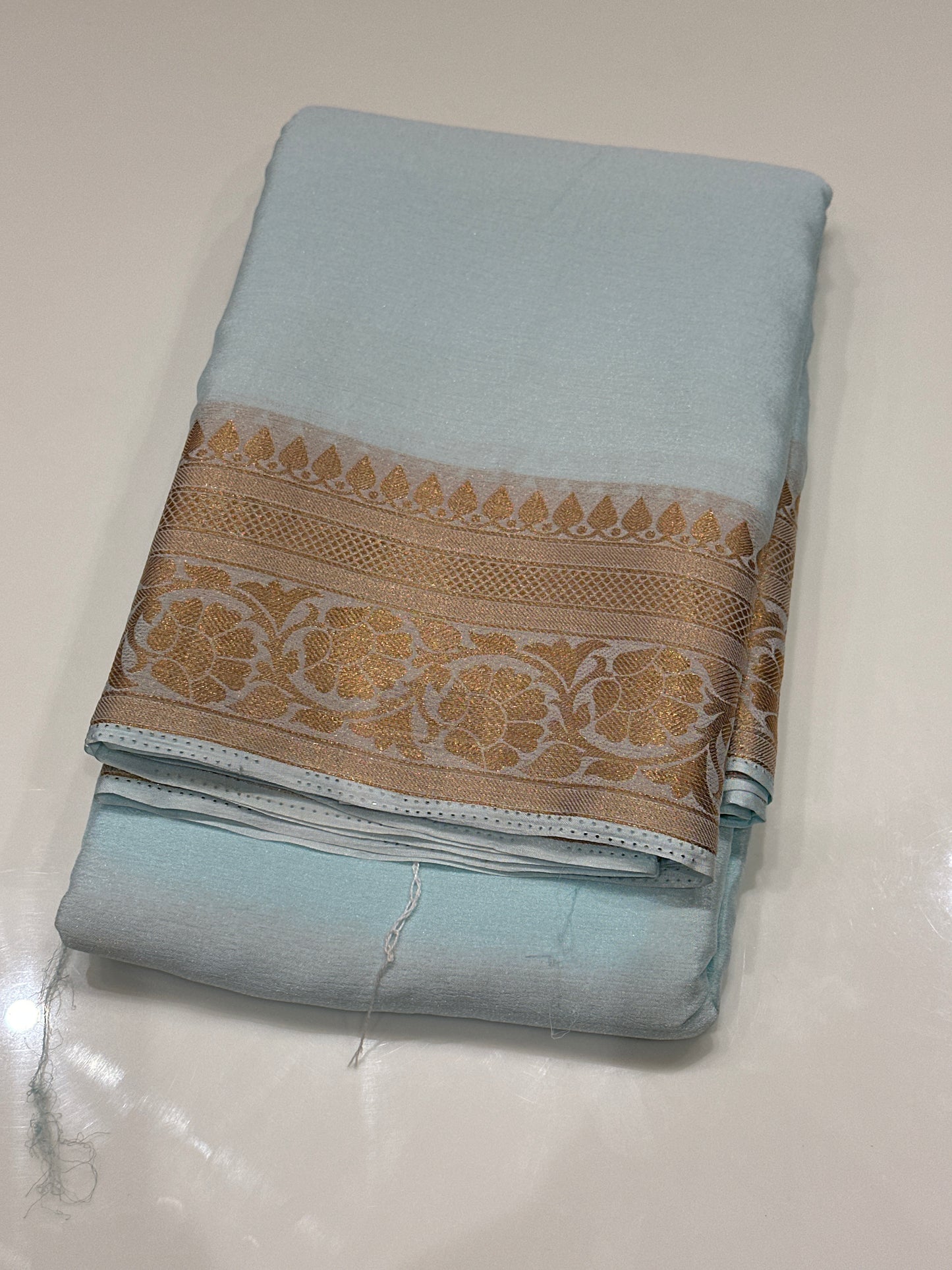 OFFER SALES SAREES - IHA 27171