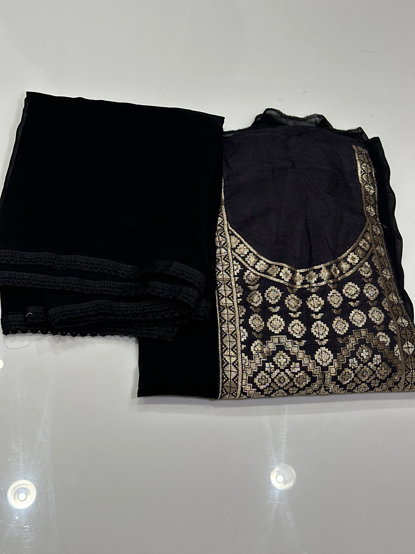 OFFER SALES UNSTITCHED SALWAR SUITS -  IHA 33513