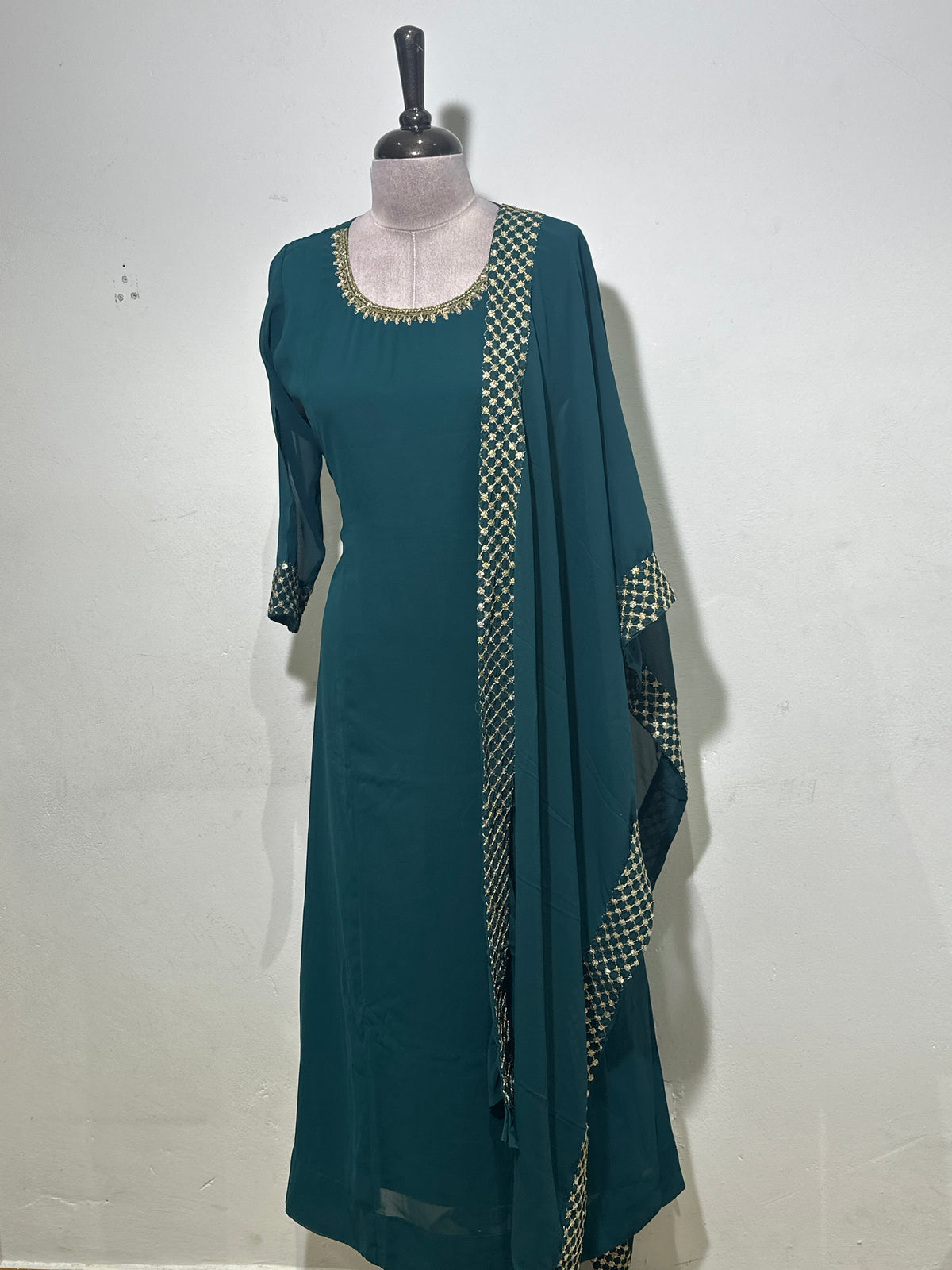 OFFER SALES TOP AND  BOTTOM  -  IHA 35975