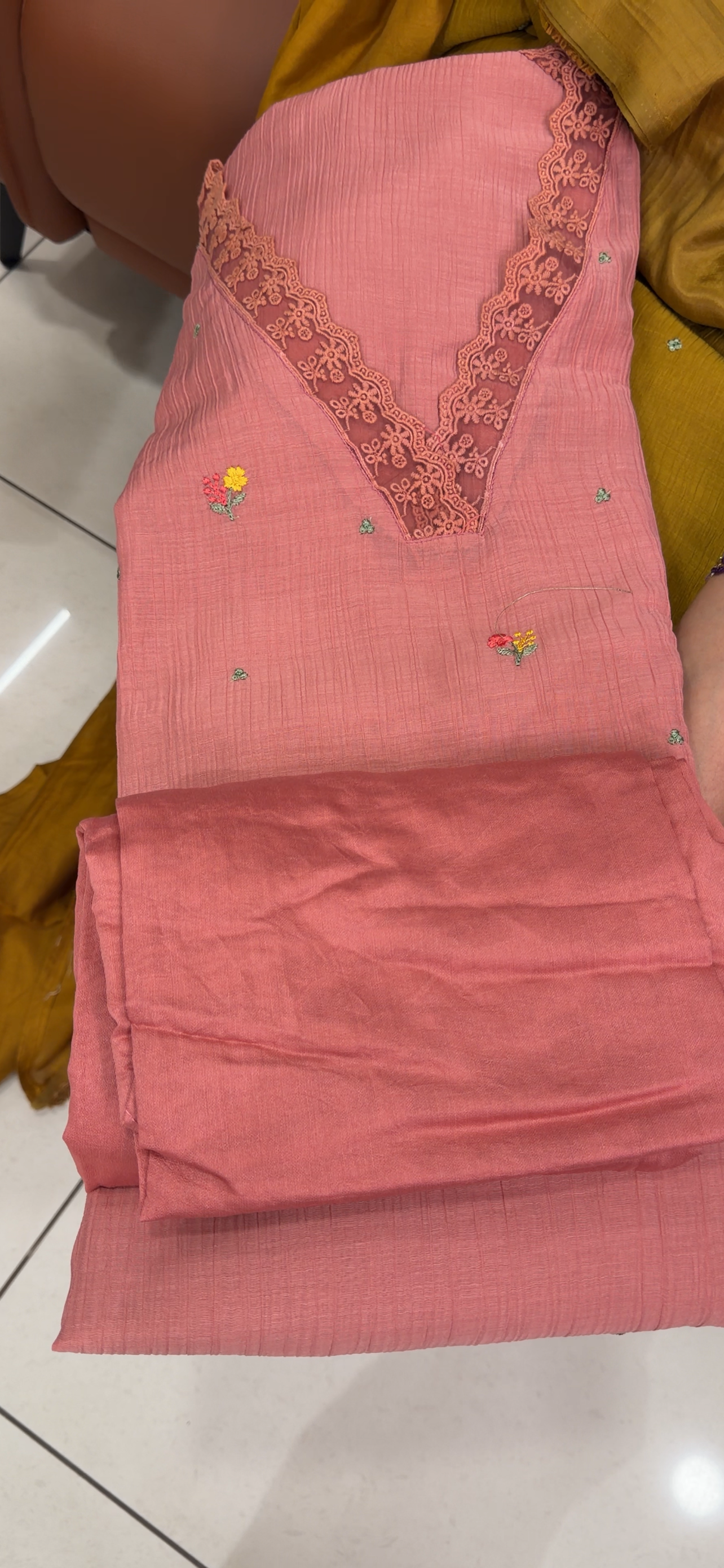 MUL CRUSH UNSTITCHED SALWAR SUITS - IHA 35240