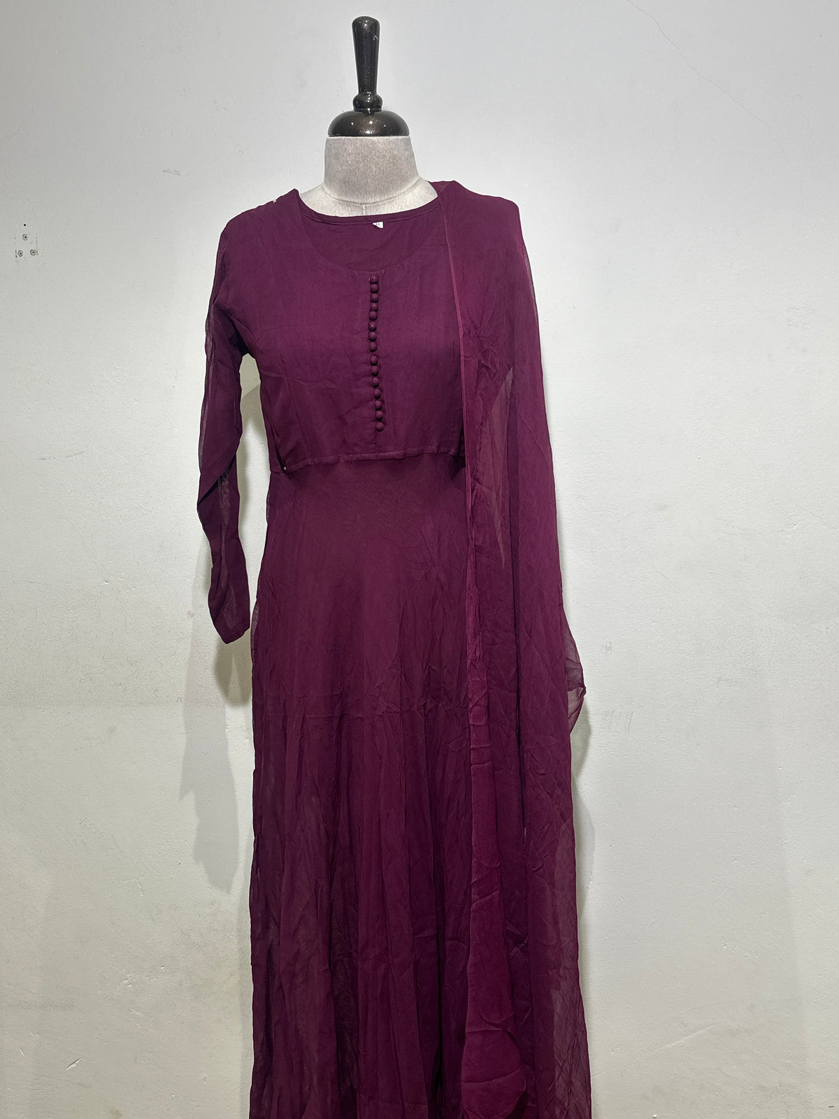 OFFER SALES READY TO WEAR SETS  -  IHA 35622