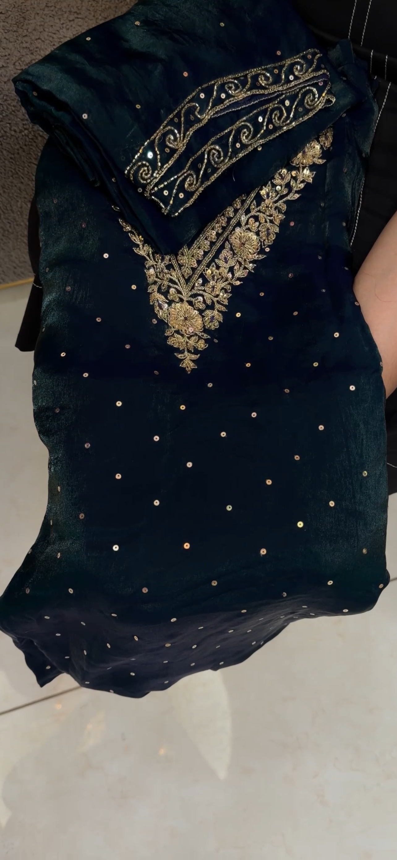VELVET ORGANZA UNSTITCHED SALWAR SUITS - IHA 34369