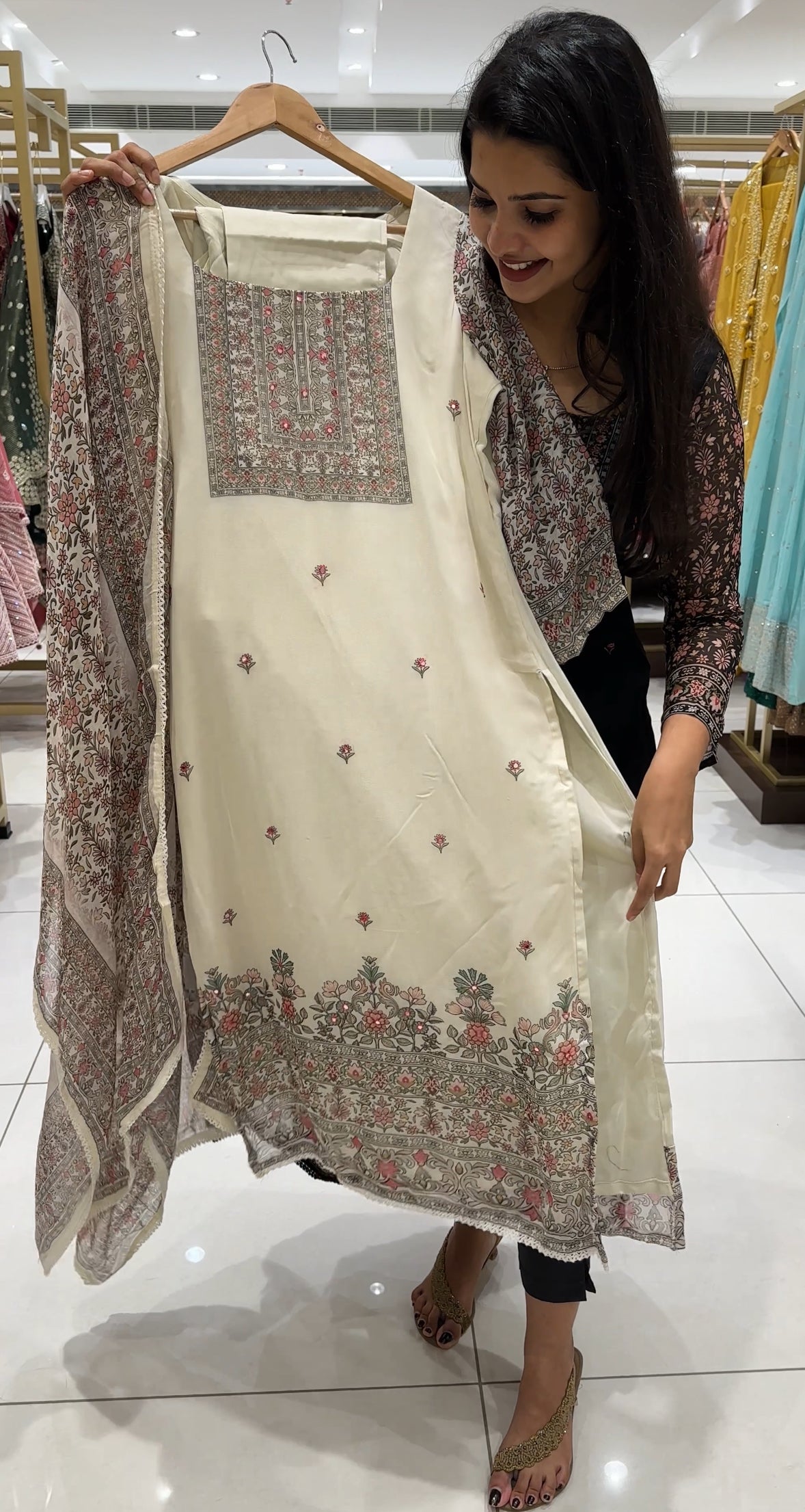 CRAPE SILK TOP, BOTTOM AND DUPATTA - IHA 25115