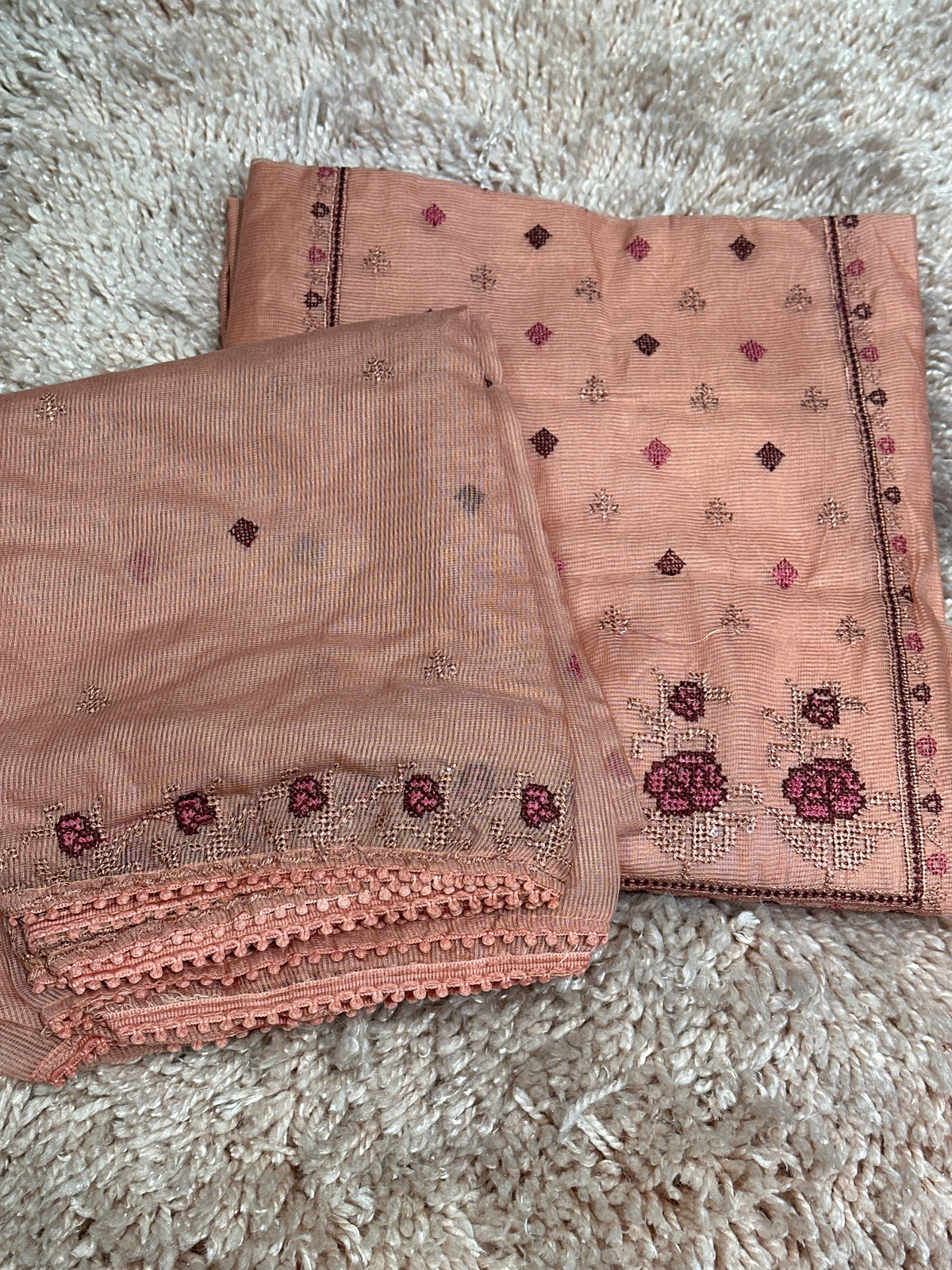 OFFER SALES UNSTITCHED SALWAR SUITS -  IHA 35395