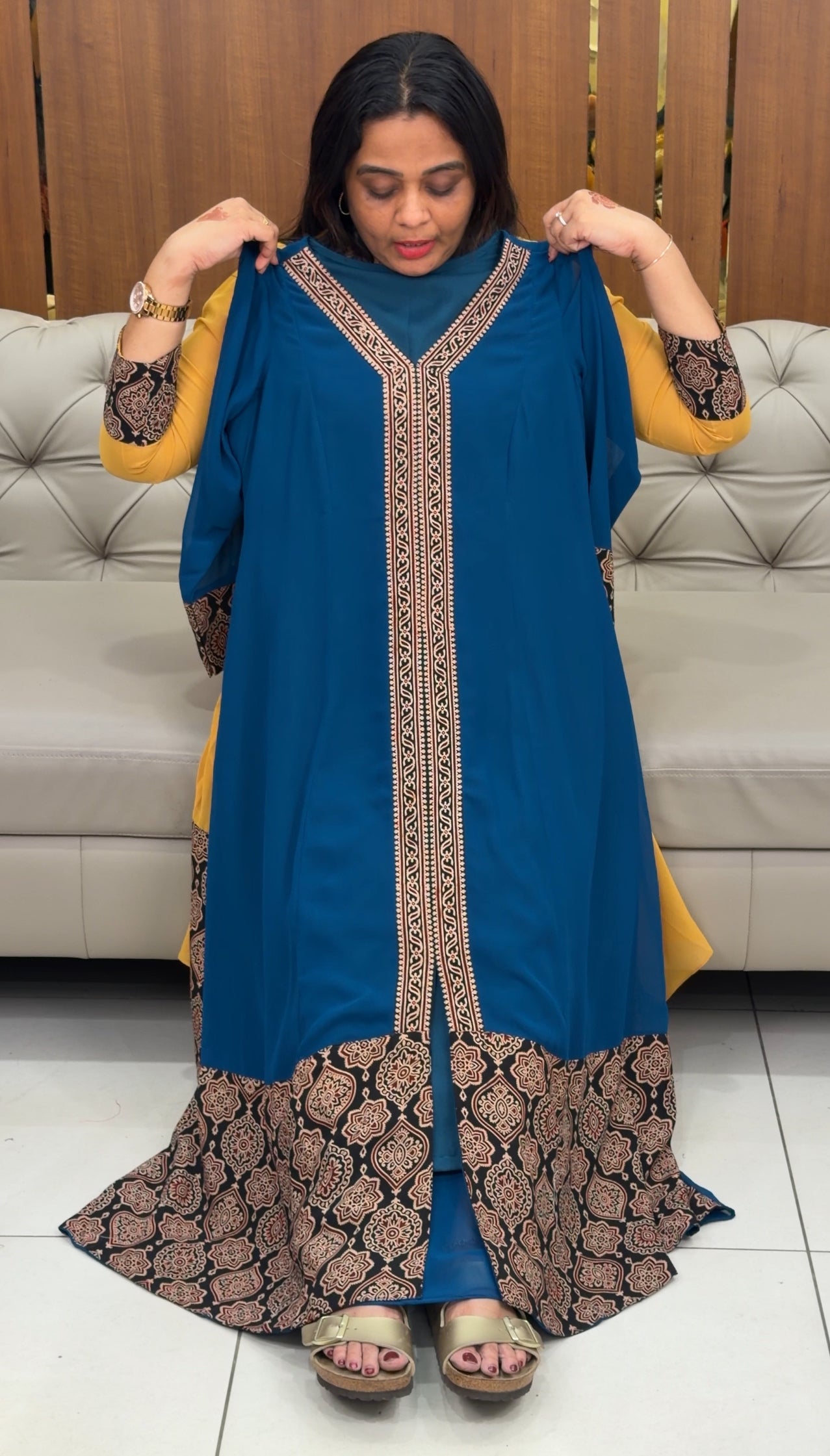 IHA'S IN-HOUSE DESIGNER ALINE TOPS - IHA 30605