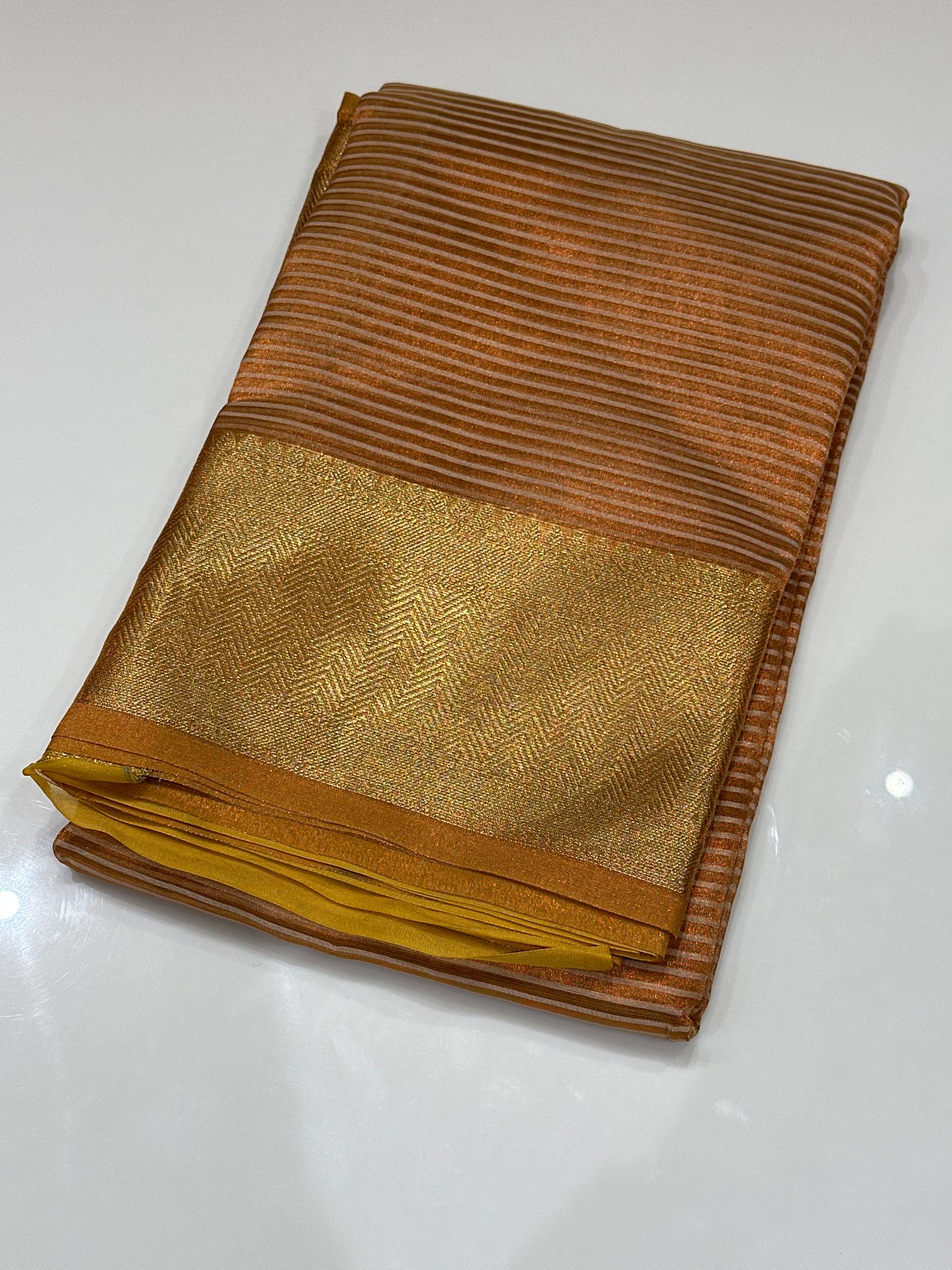 OFFER SALES SAREES - IHA 27137