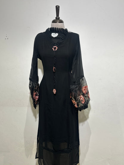 OFFER SALES READY TO WEAR SETS  -  IHA 35622