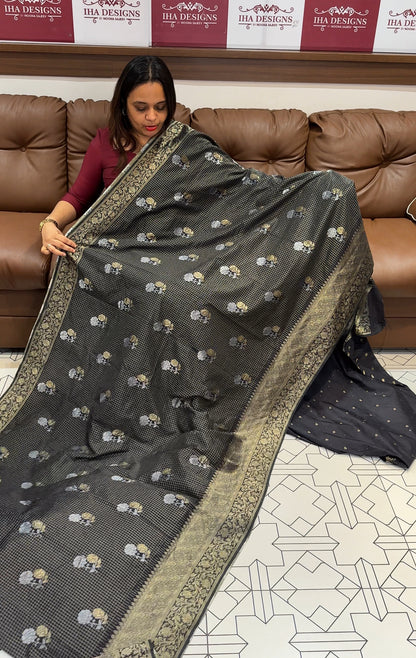 SEMI SILK SAREES - IHA 15829