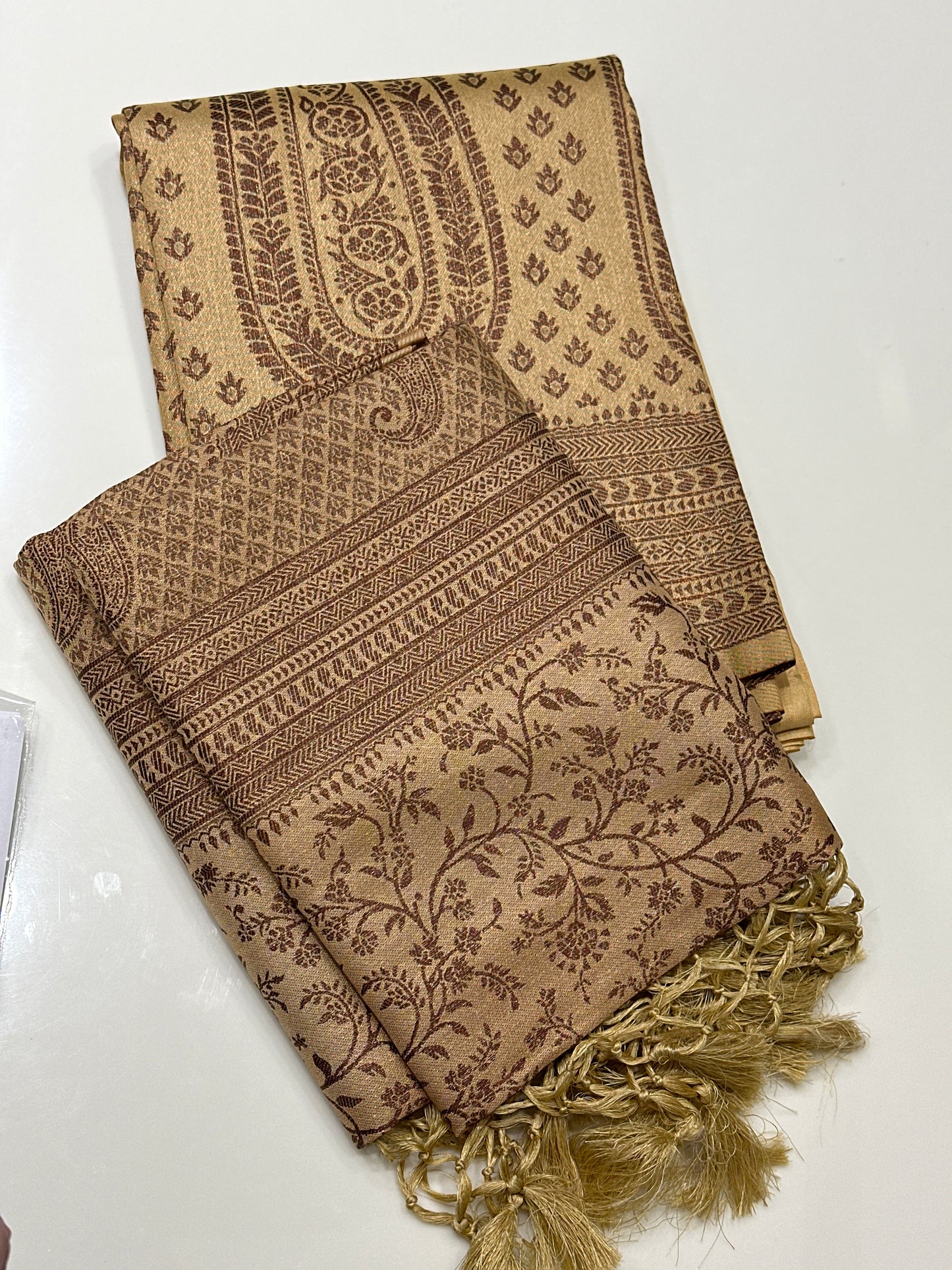 OFFER SALES UNSTITCHED SALWAR SUITS -  IHA 33532