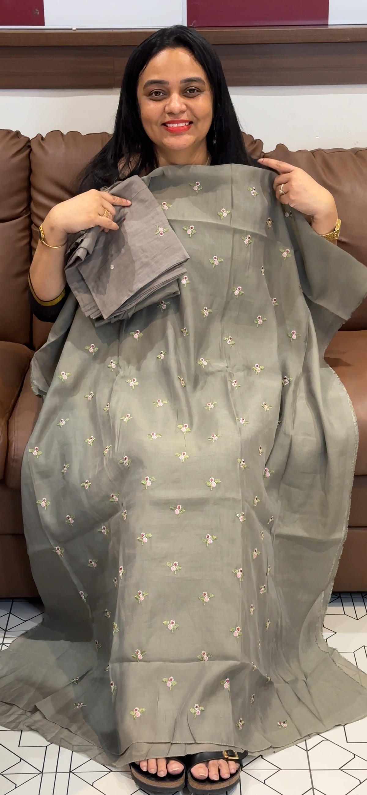 OFFER SALES UNSTITCHED SALWAR SUITS  - IHA 35654