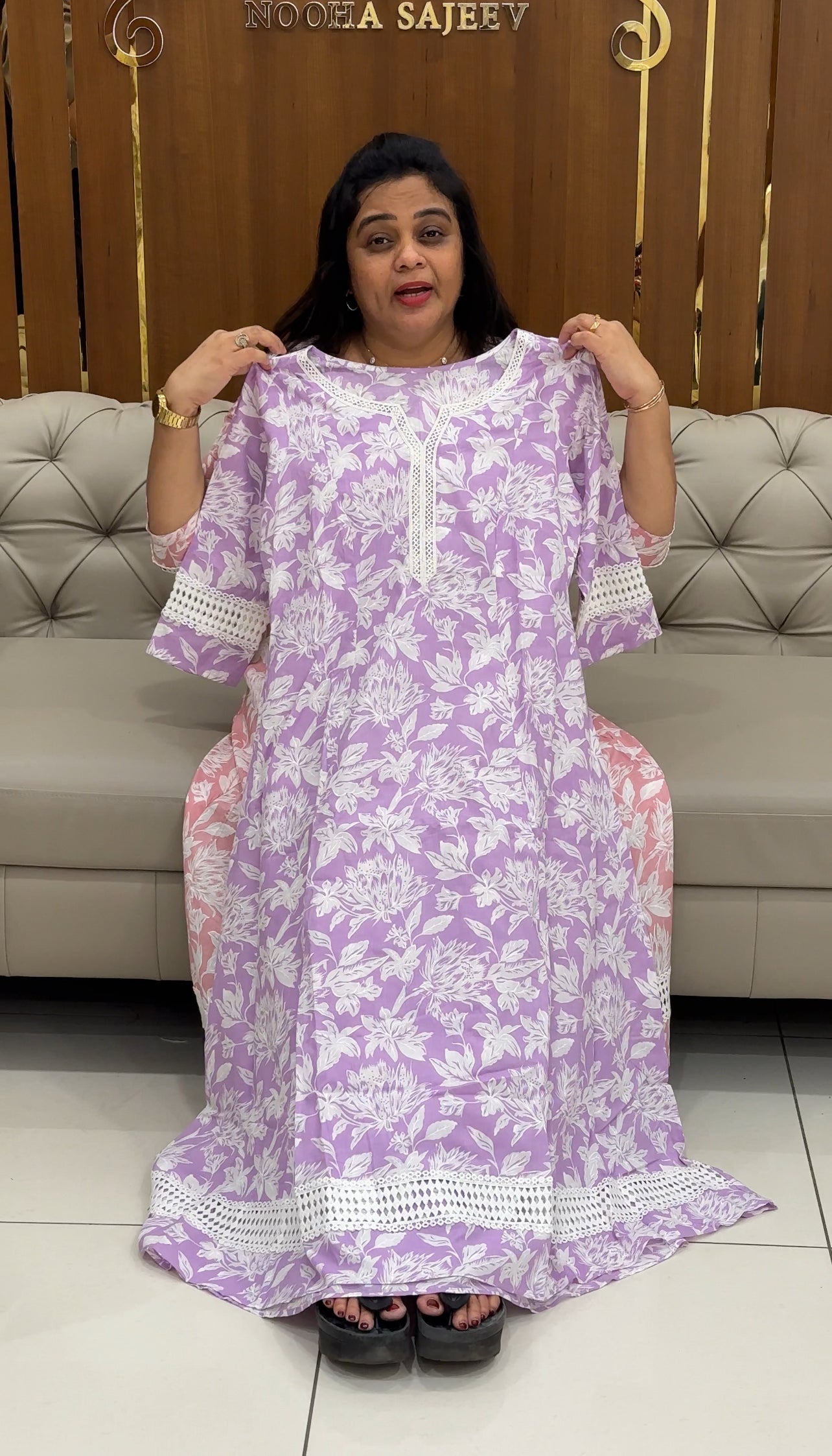 IHA'S IN-HOUSE PRINTED COTTON TOPS - IHA 29388