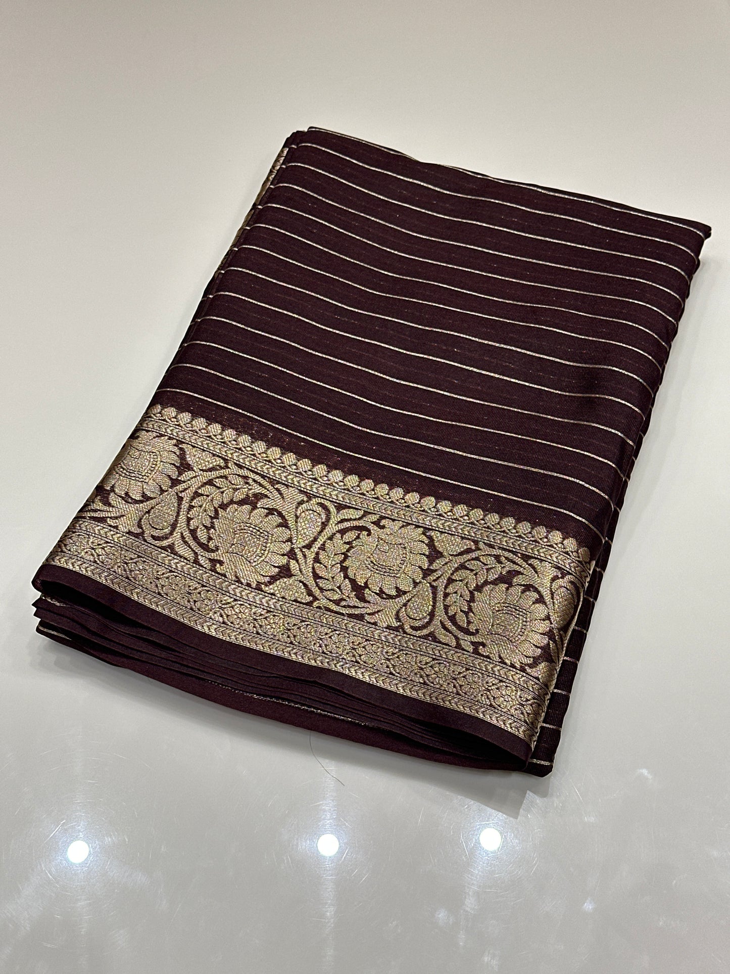 OFFER SALES SAREES - IHA 27171