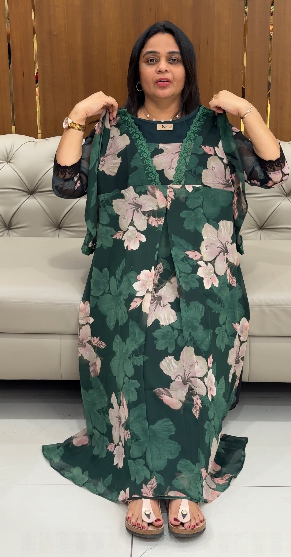 IHA'S IN-HOUSE PRINTED ALINE TOPS  - IHA 29200