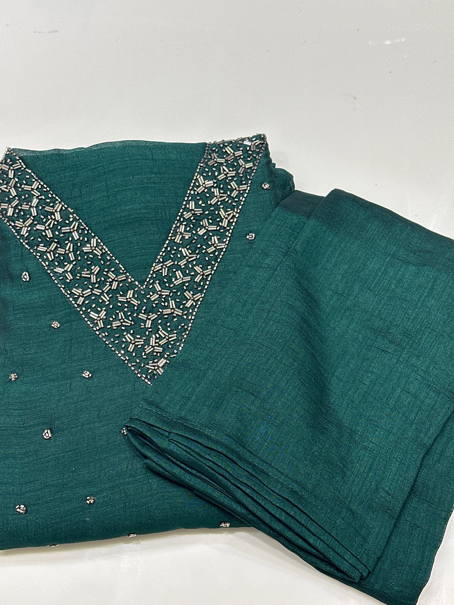 OFFER SALES UNSTITCHED SALWAR SUITS -  IHA 33697