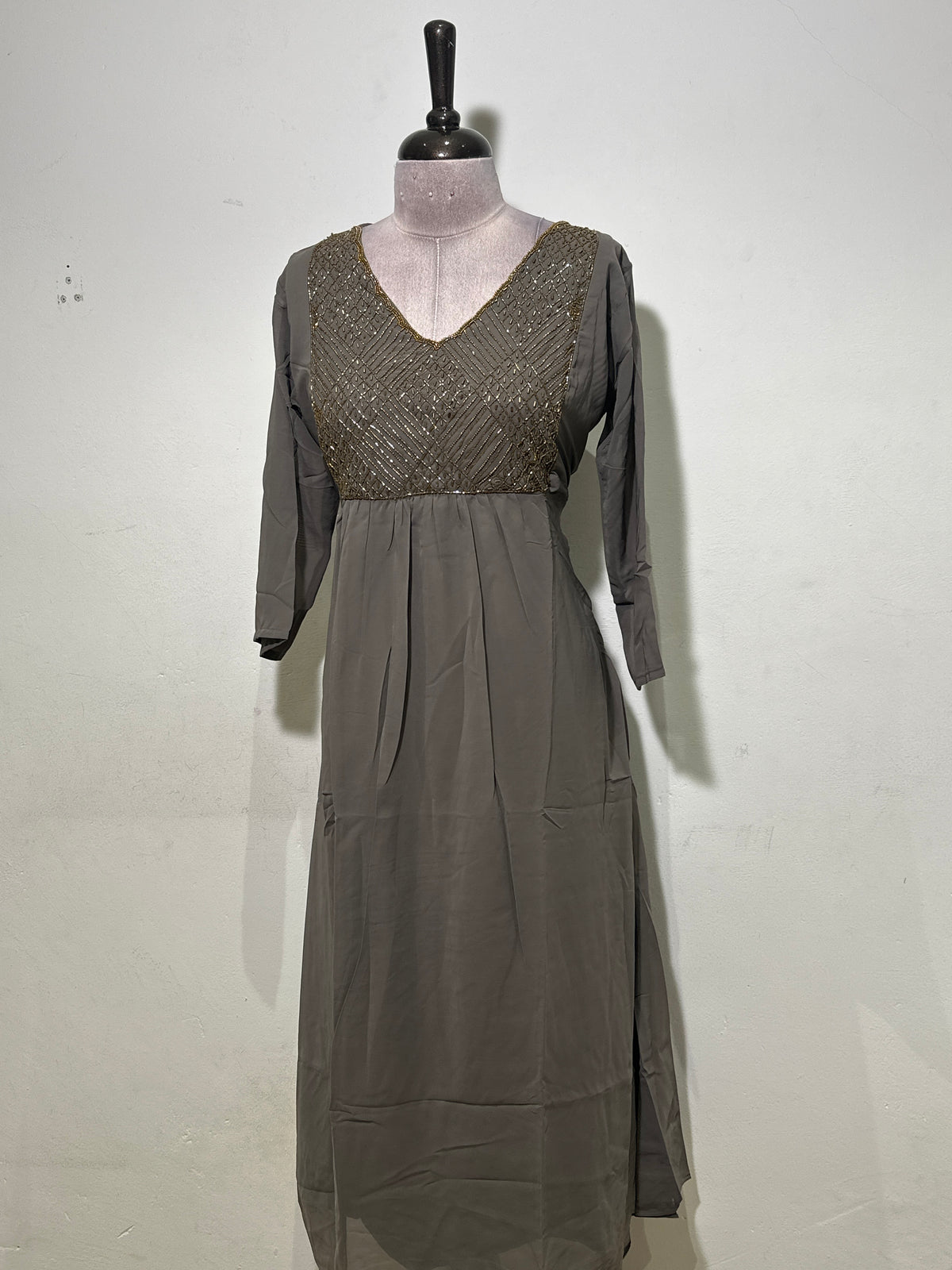 OFFER SALES TOP'S - IHA 35973