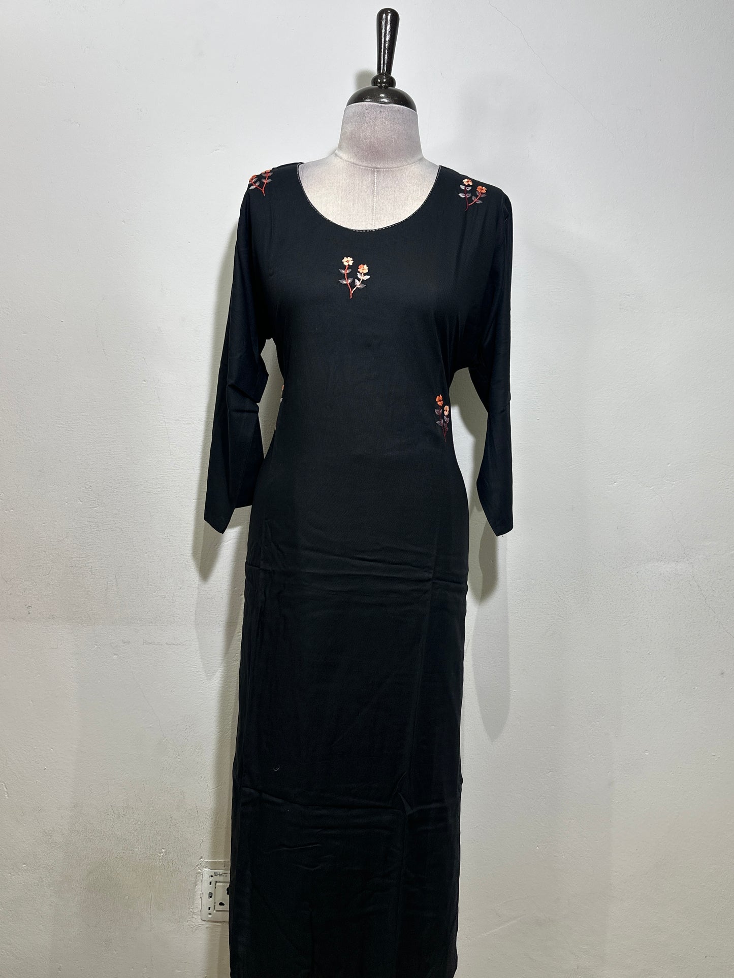 OFFER SALES TOP AND  BOTTOM  -  IHA 34353