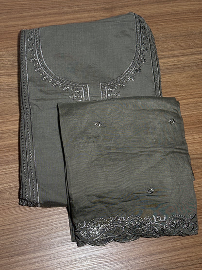 OFFER SALES UNSTITCHED SALWAR SUITS -  IHA 33647