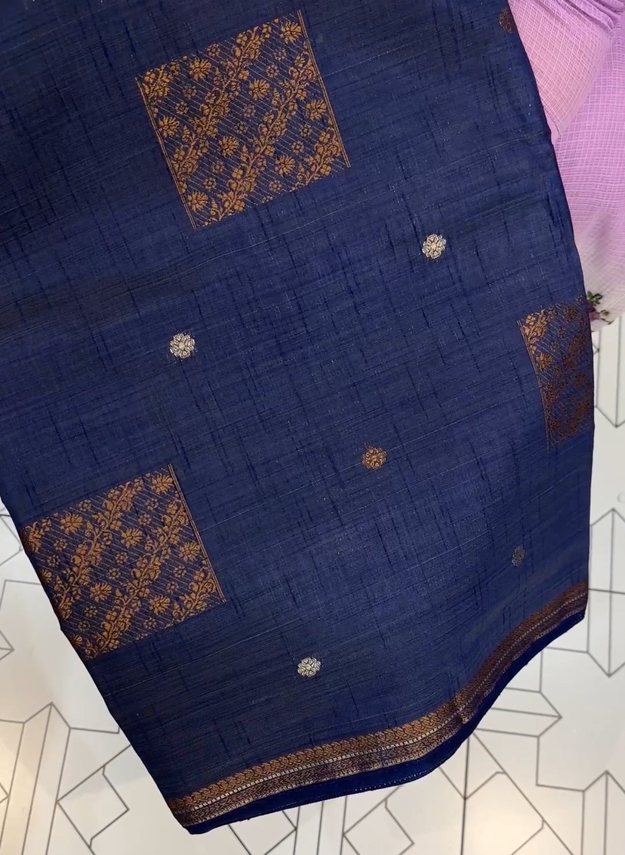 BUDGET BUY BANARASI SAREE - IHA 19230