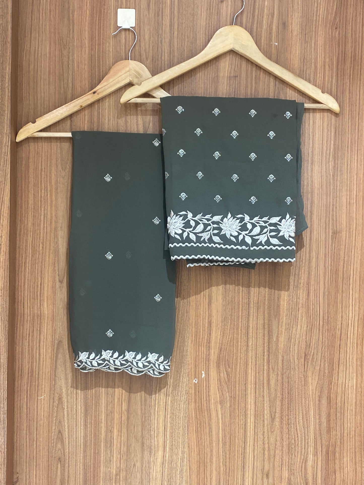 OFFER SALES UNSTITCHED SALWAR SUITS - IHA 26991