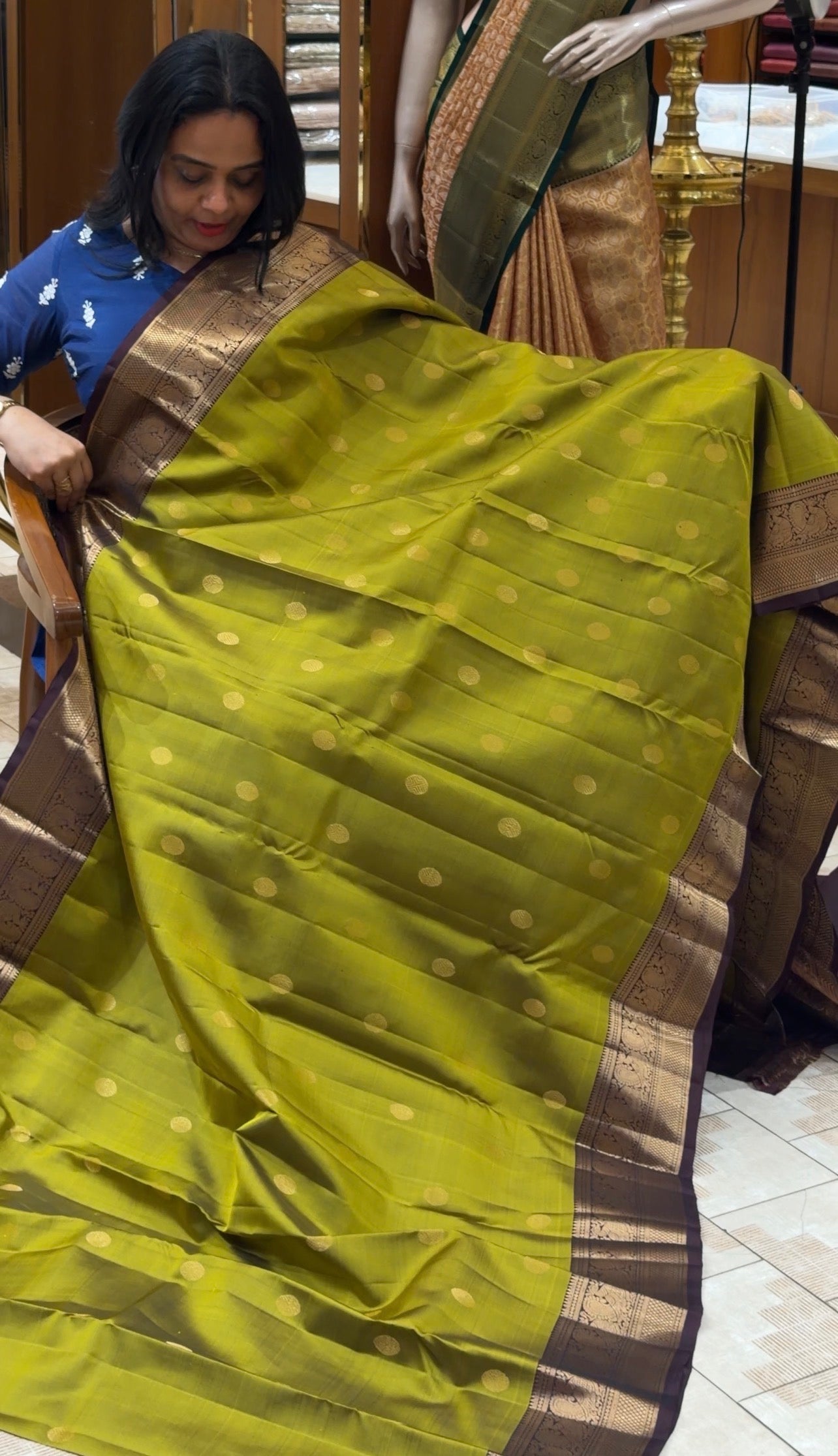 HANDLOOM KANCHIPURAM  SAREES - IHA 33550