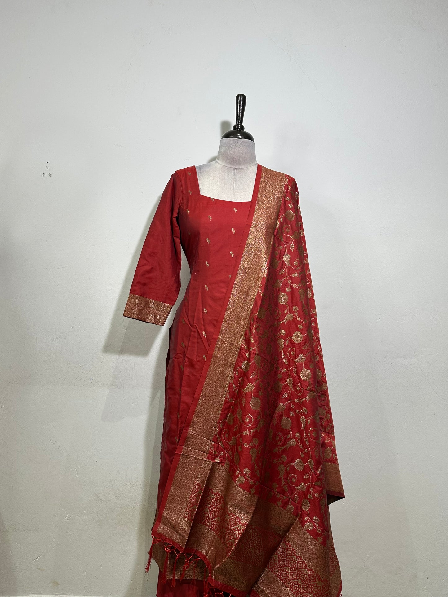 OFFER SALES TOP AND  BOTTOM  -  IHA 34482