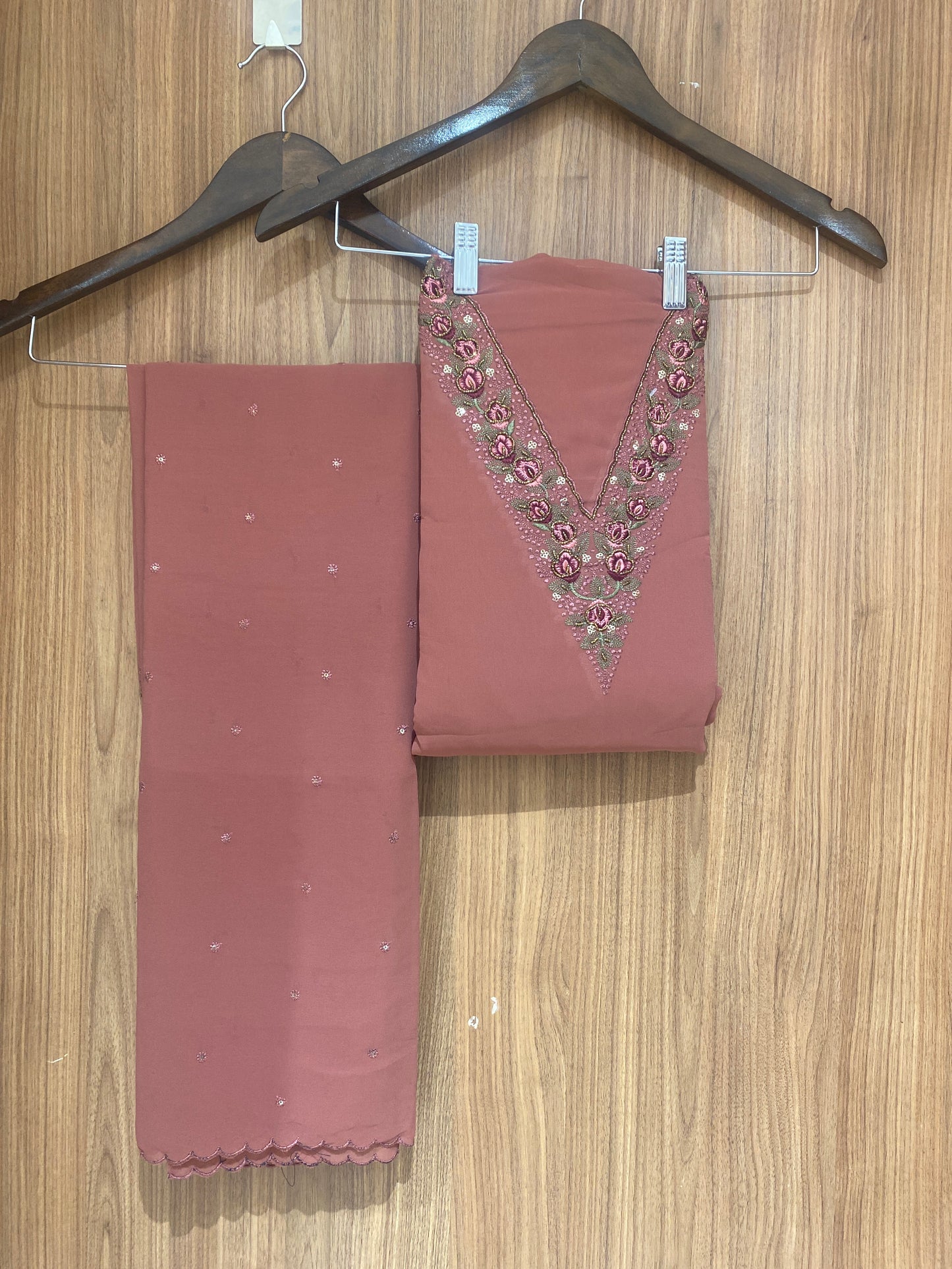 OFFER SALES UNSTITCHED SALWAR SUITS - IHA 26942