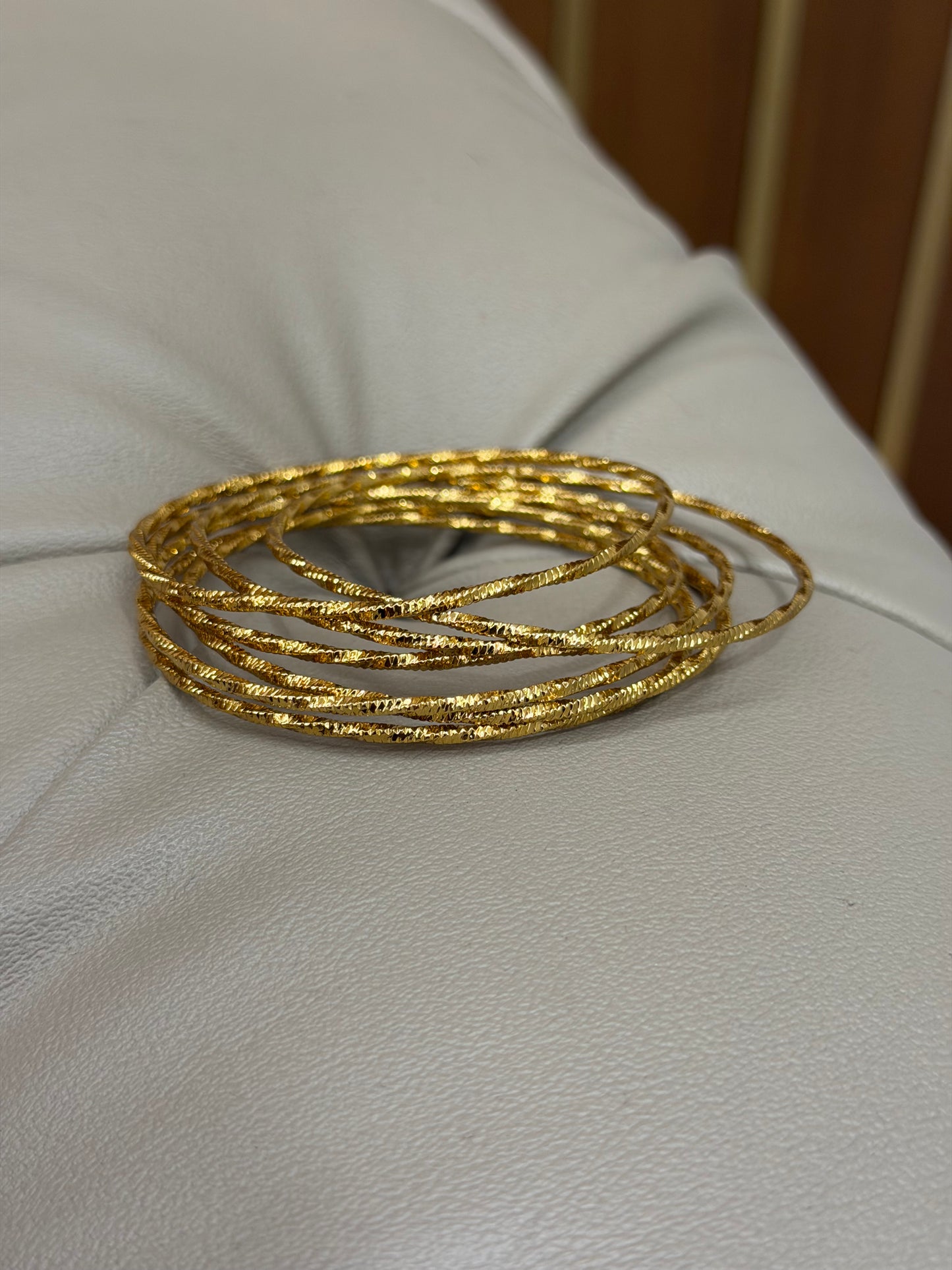 DESIGNER  BANGLES - IHA 29010