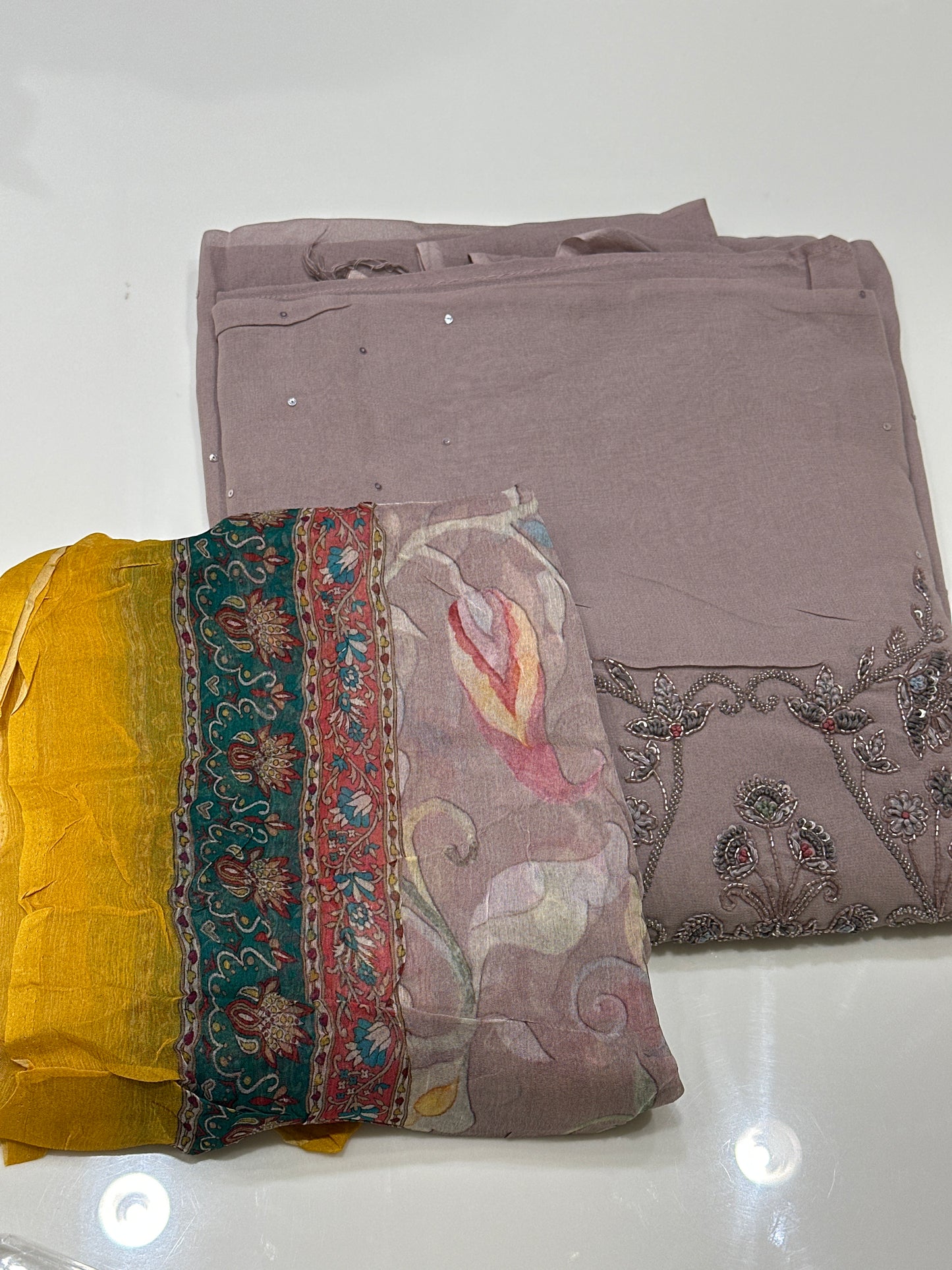 OFFER SALES UNSTITCHED SALWAR SUITS -  IHA 33532