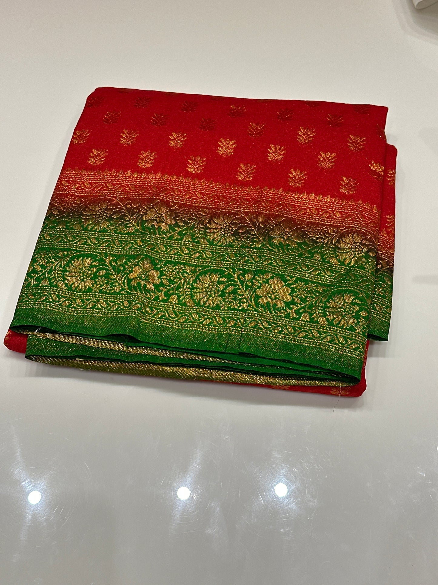 OFFER SALES SAREES - IHA 27171