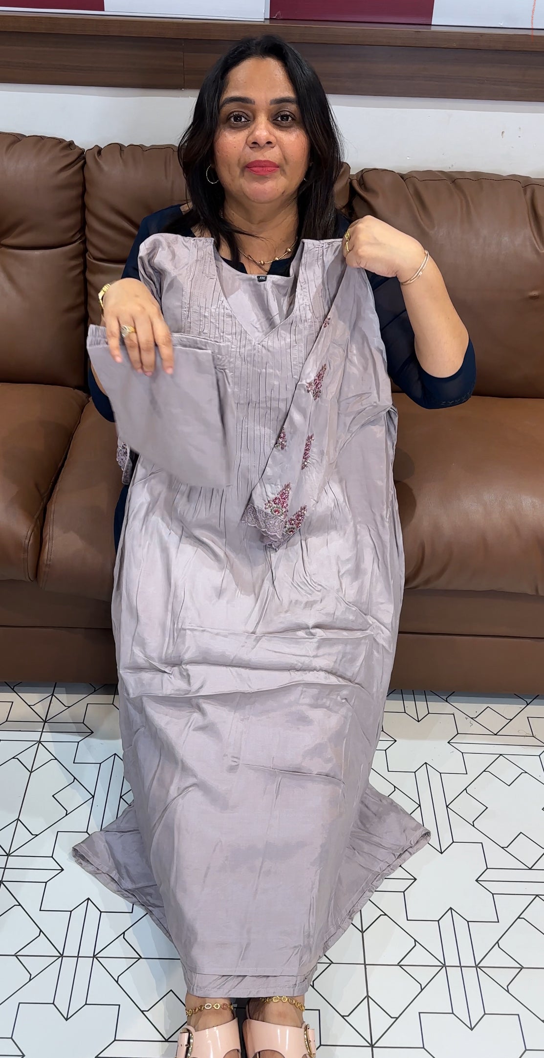 MUSLIN SILK TOP AND BOTTOM  - IHA 27998