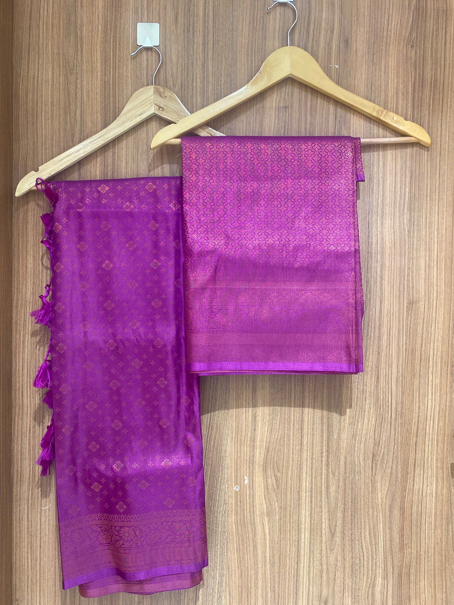 OFFER SALES UNSTITCHED SALWAR SUITS - IHA 26942
