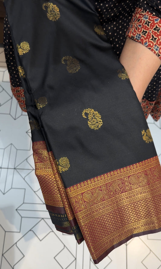 SEMI SILK SAREES - IHA 18883