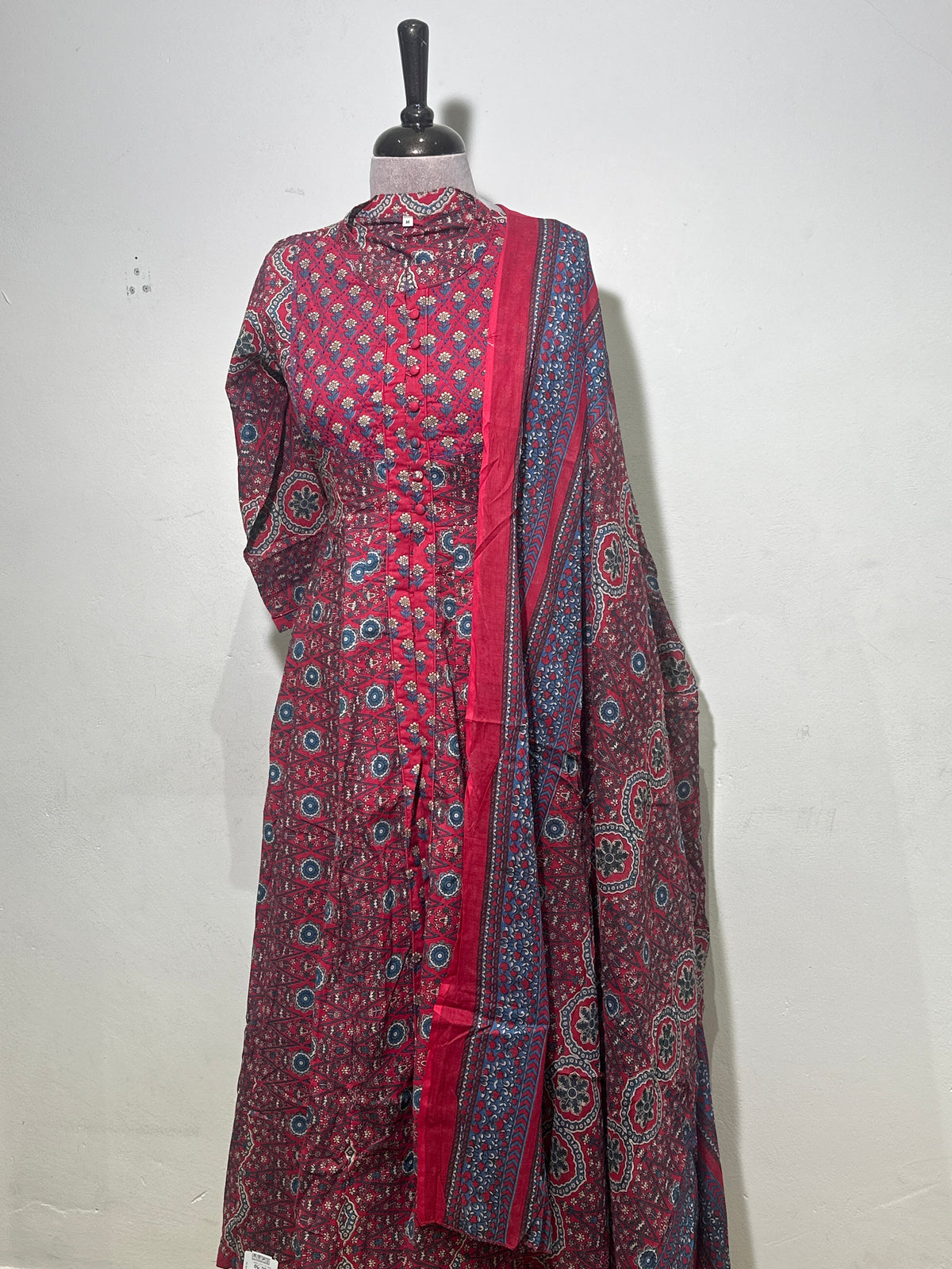 OFFER SALES TOP AND  BOTTOM  -  IHA 35975