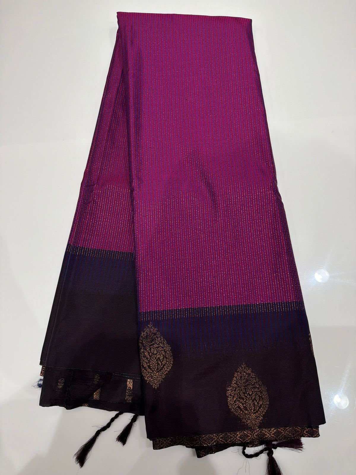 OFFER SALES SAREE -  IHA 35813