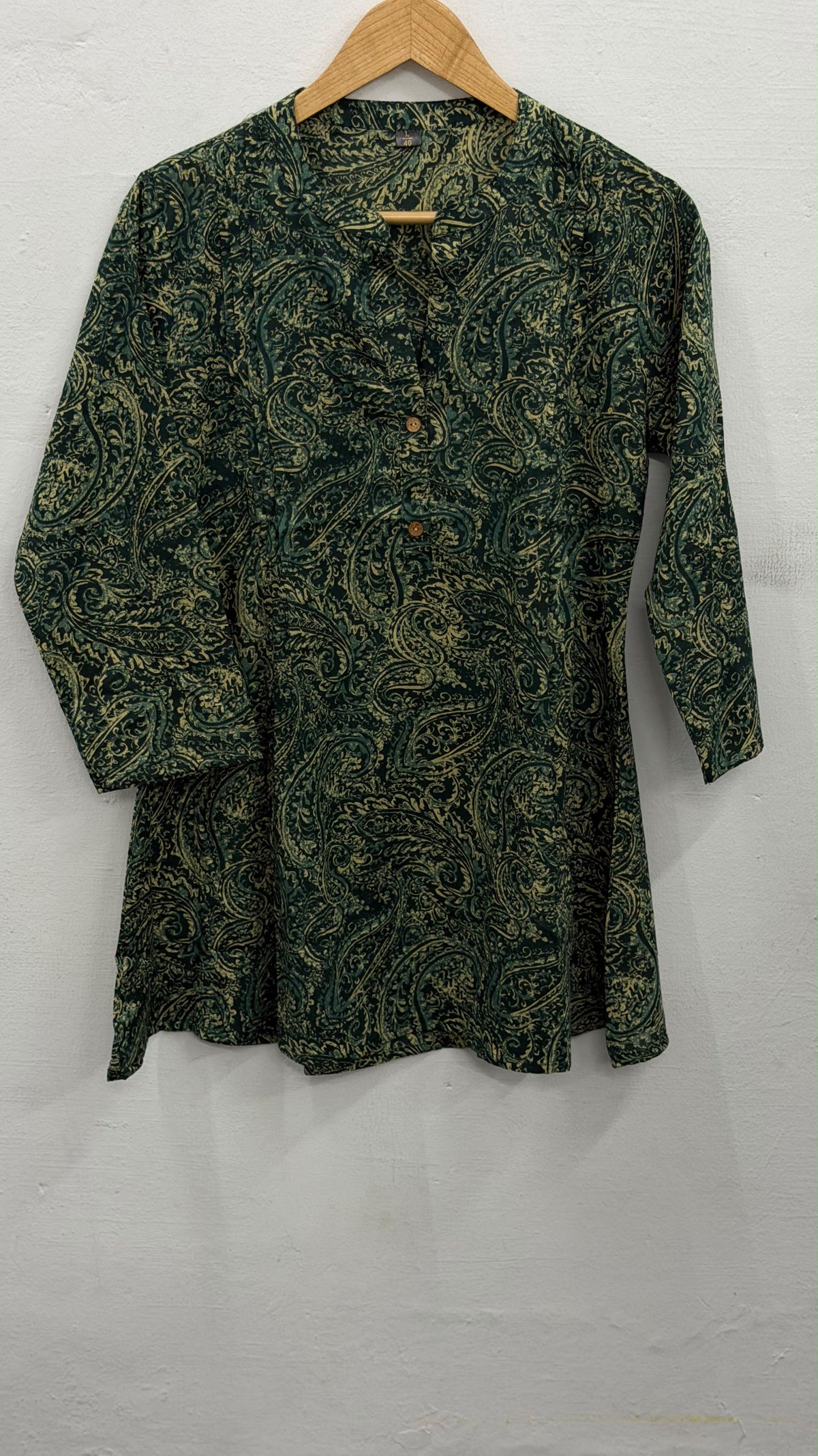 PRINTED SHORT TOPS - IHA 36043