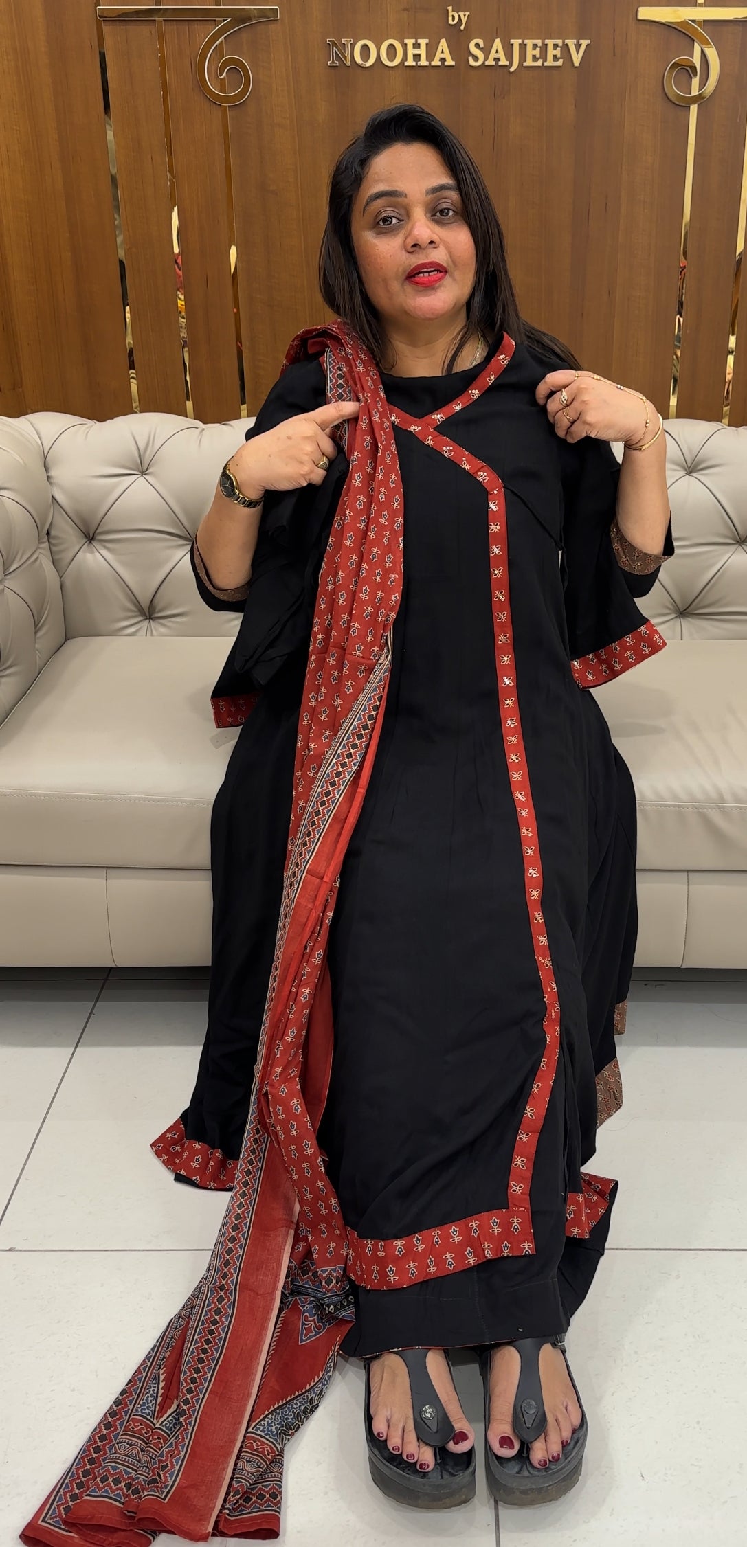 CRUSHED RAYON TOP, BOTTOM AND DUPATTA - IHA 28031