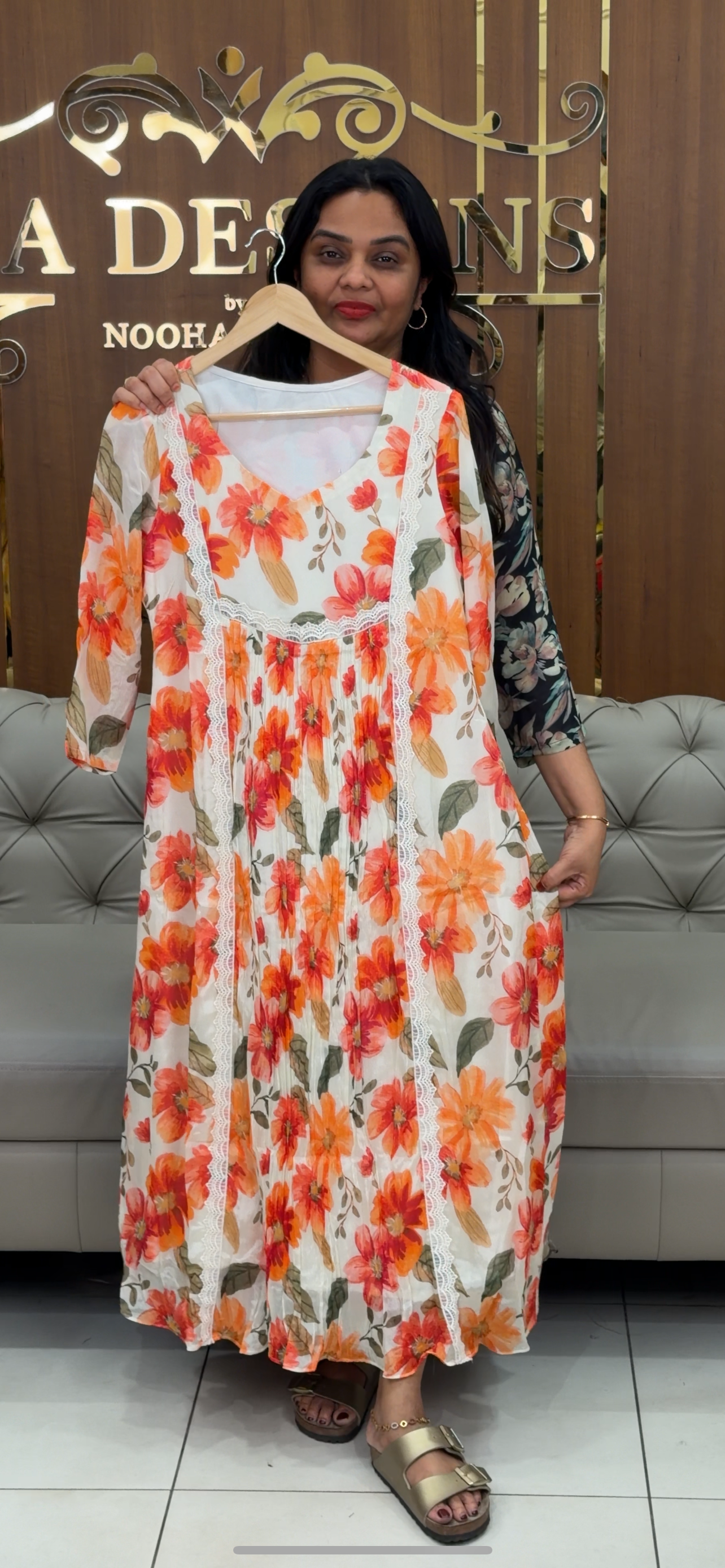 IHA'S IN-HOUSE ALINE TOPS - IHA 30565