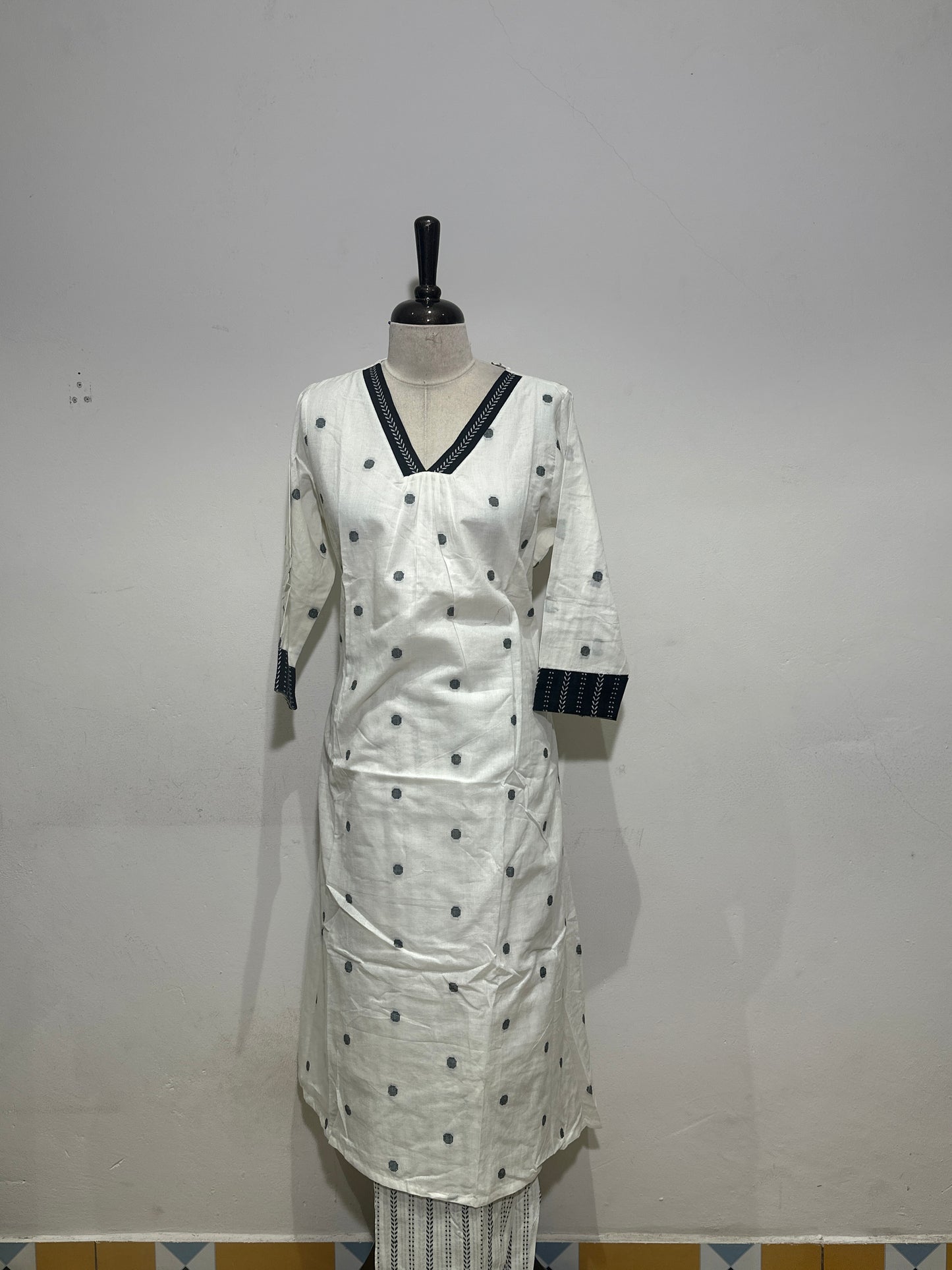 OFFER SALES TOP AND  BOTTOM  -  IHA 34331