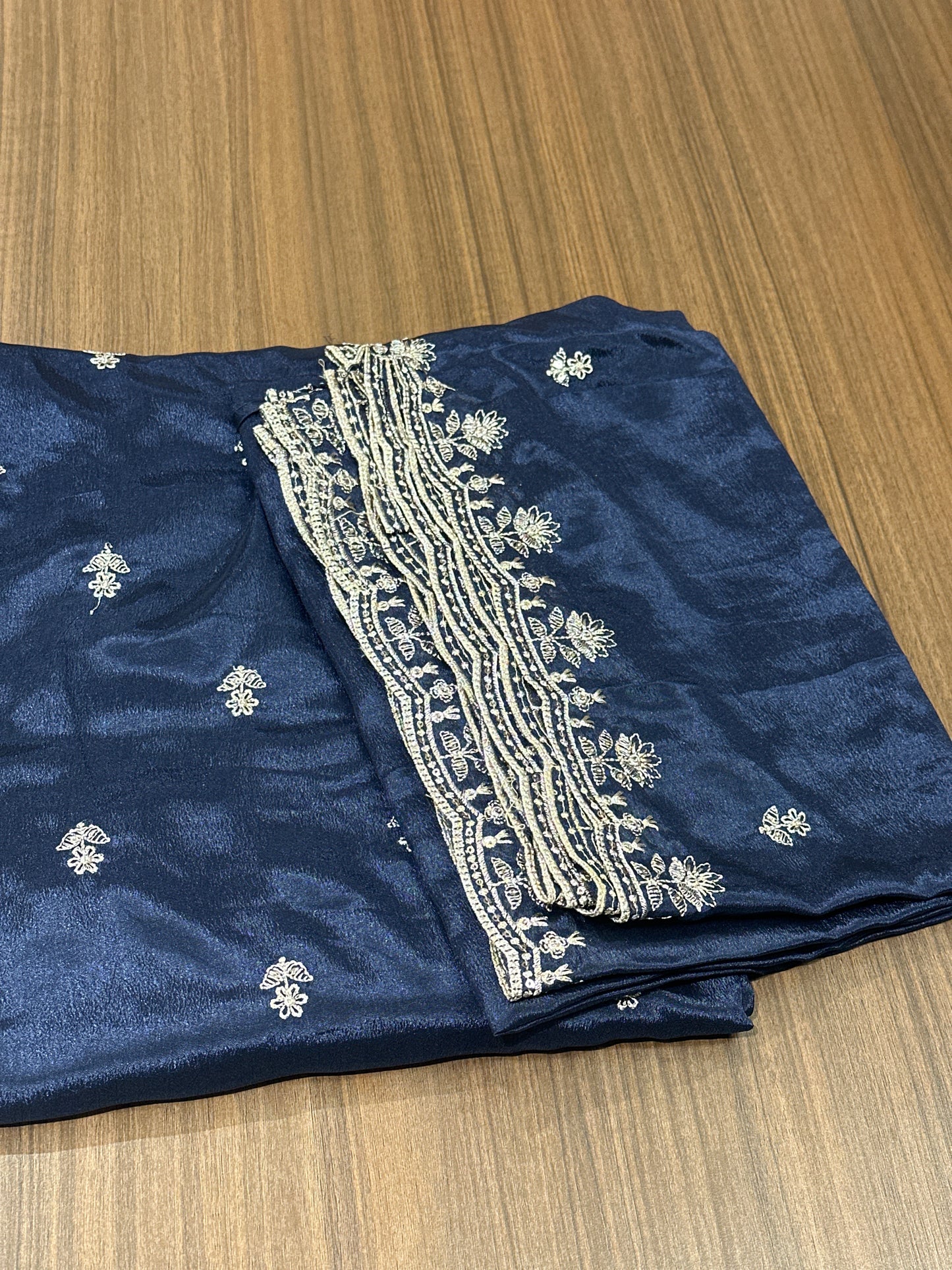 OFFER SALES UNSTITCHED SALWAR SUITS -  IHA 33925