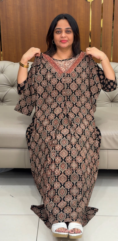 IHA'S IN-HOUSE COTTON PRINTED TOPS  - IHA 30518