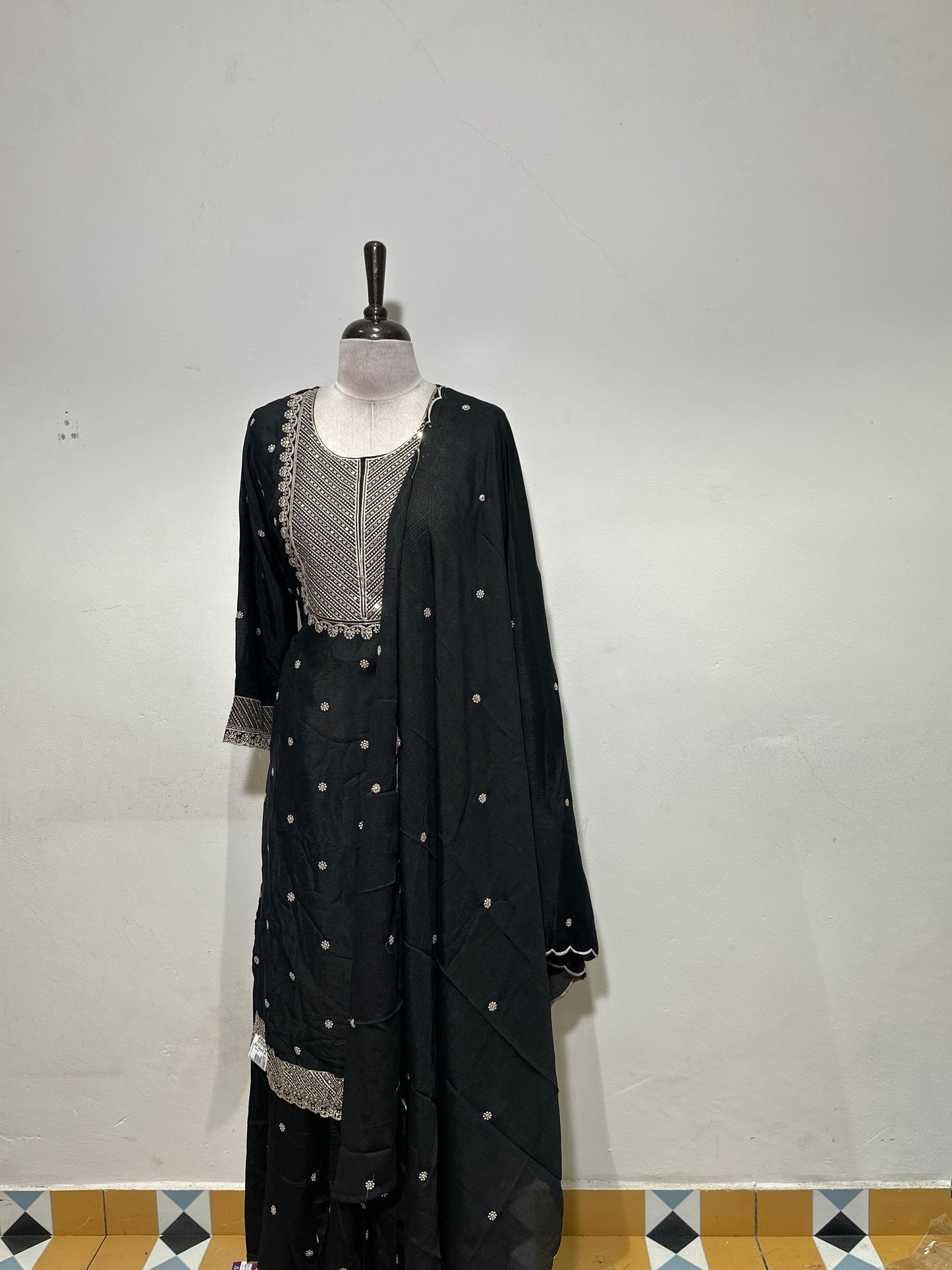 OFFER SALES TOP AND  BOTTOM  -  IHA 34293