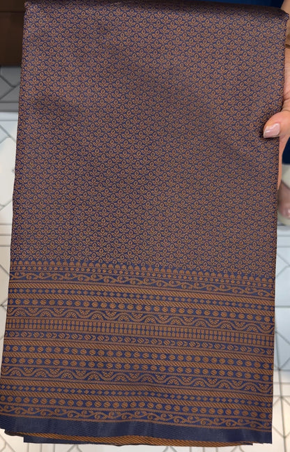 SEMI BANARASI SAREE - IHA 18238