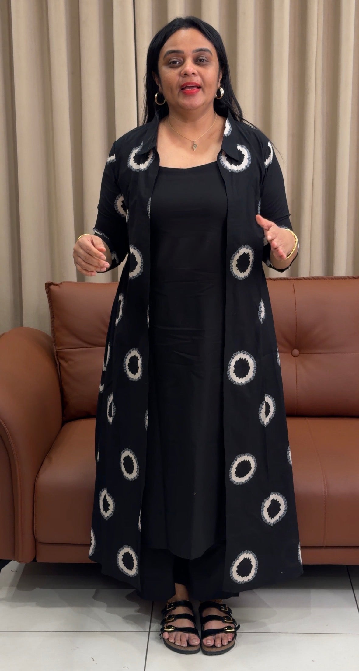 IHA'S IN-HOUSE TOP ,BOTTOM AND JACKET - IHA 35389