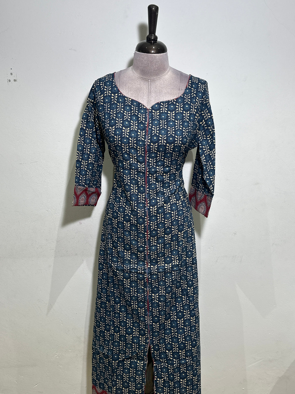 OFFER SALES TOP'S - IHA 35973