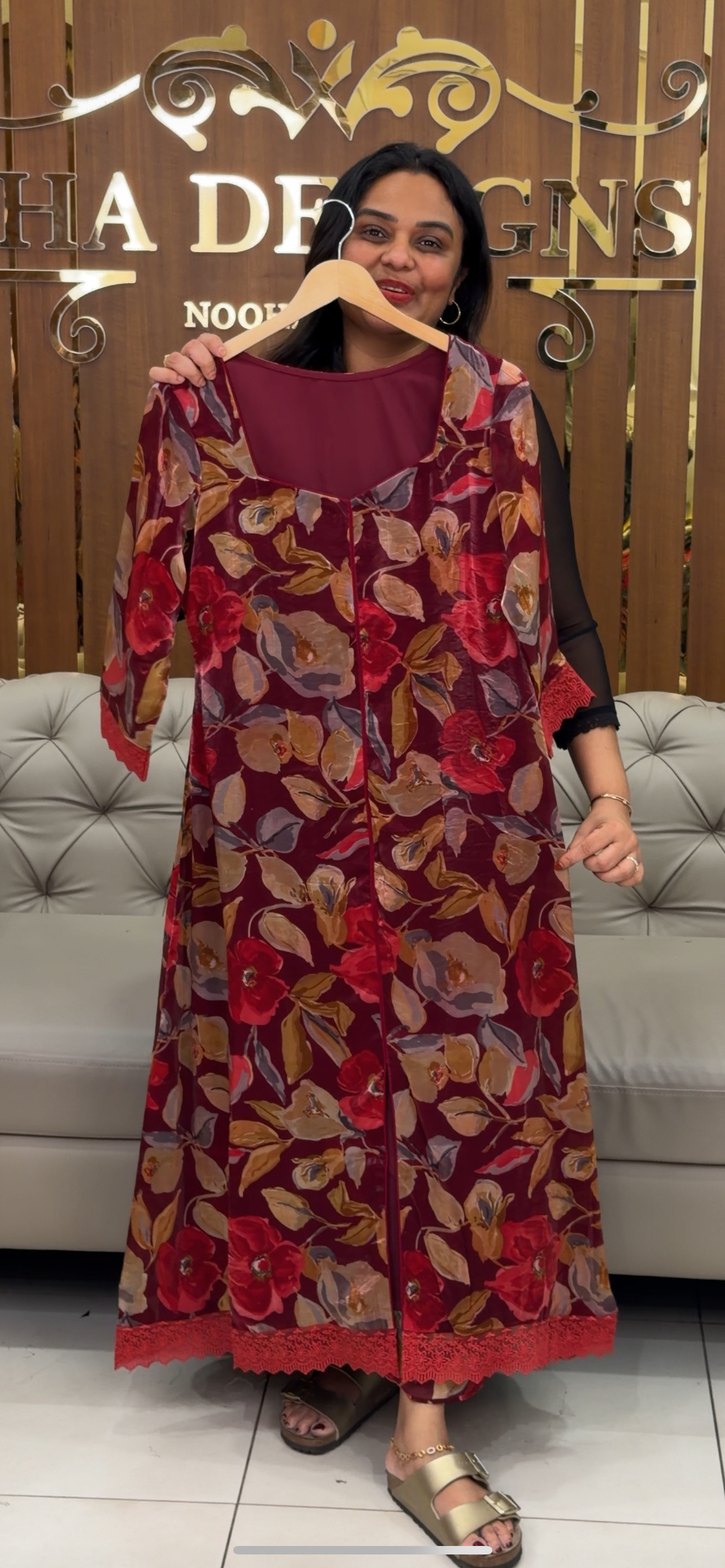 IHA'S IN-HOUSE PRINTED ALINE TOPS - IHA 30601