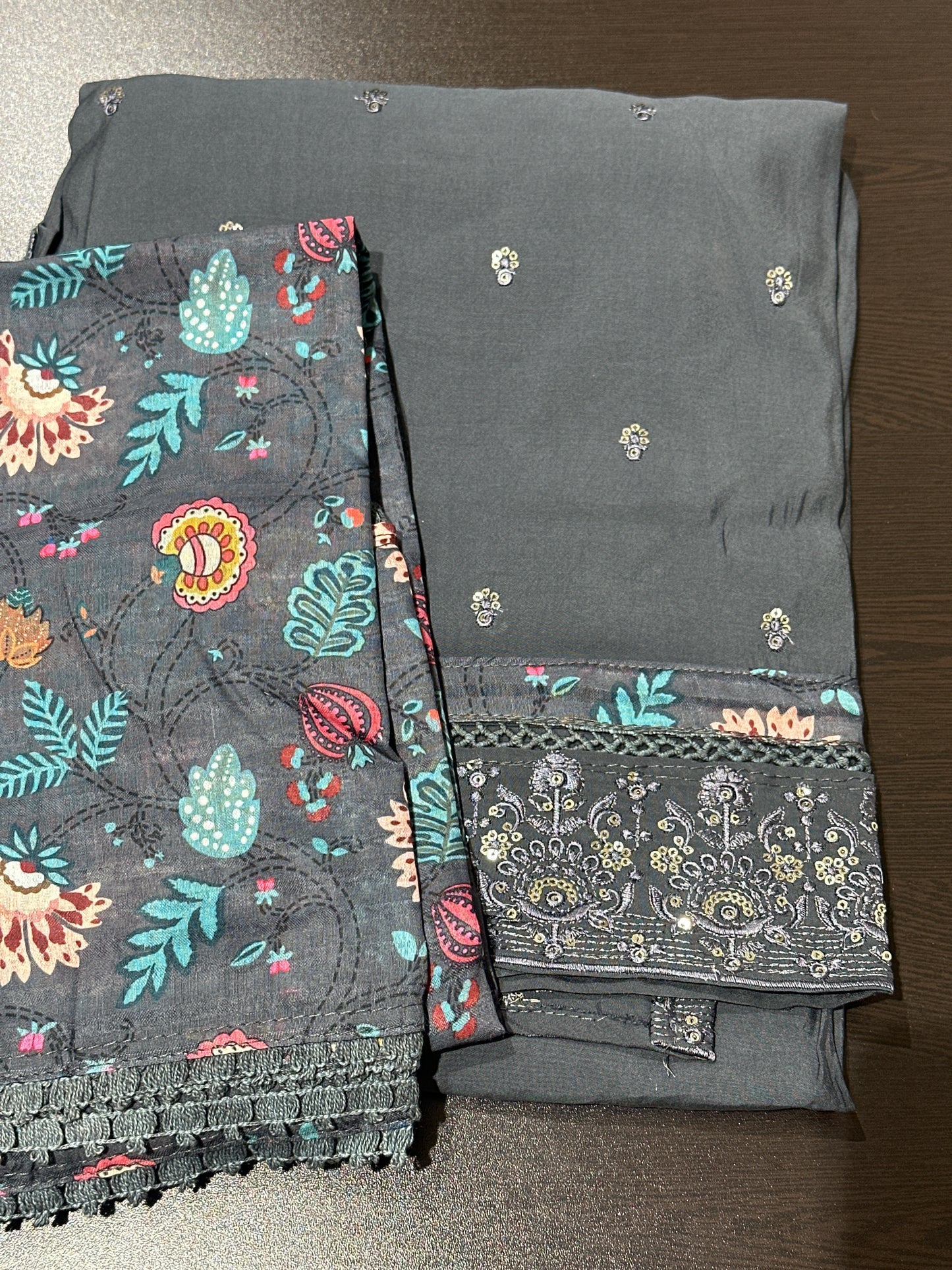 OFFER SALES UNSTITCHED SALWAR SUITS -  IHA 34160